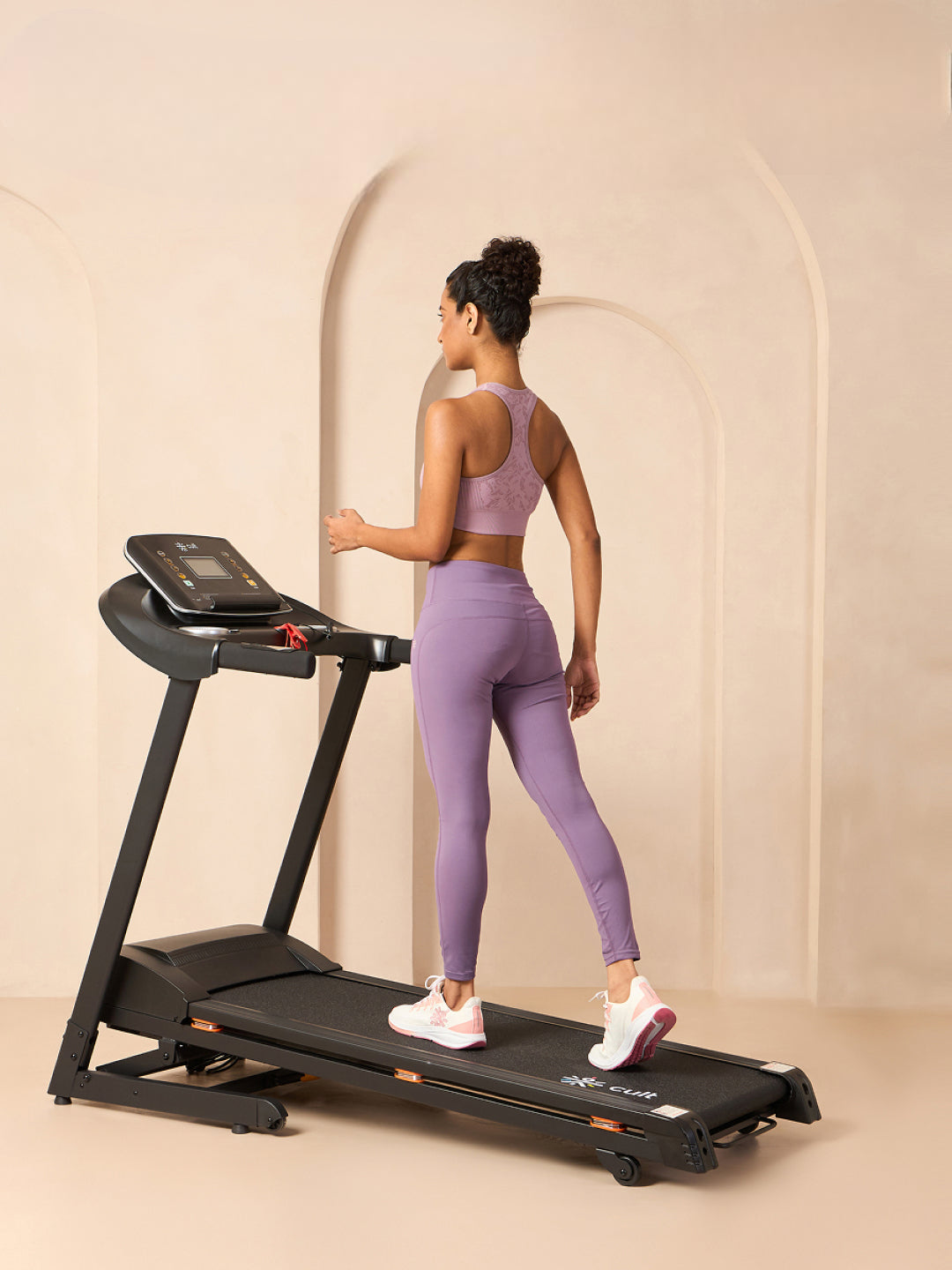 Cultrun S4 4HP Peak Treadmill | 15-level Auto-Incline | Max Weight-120kg | Max Speed-14.8kmph (with 6 months extended warranty)
