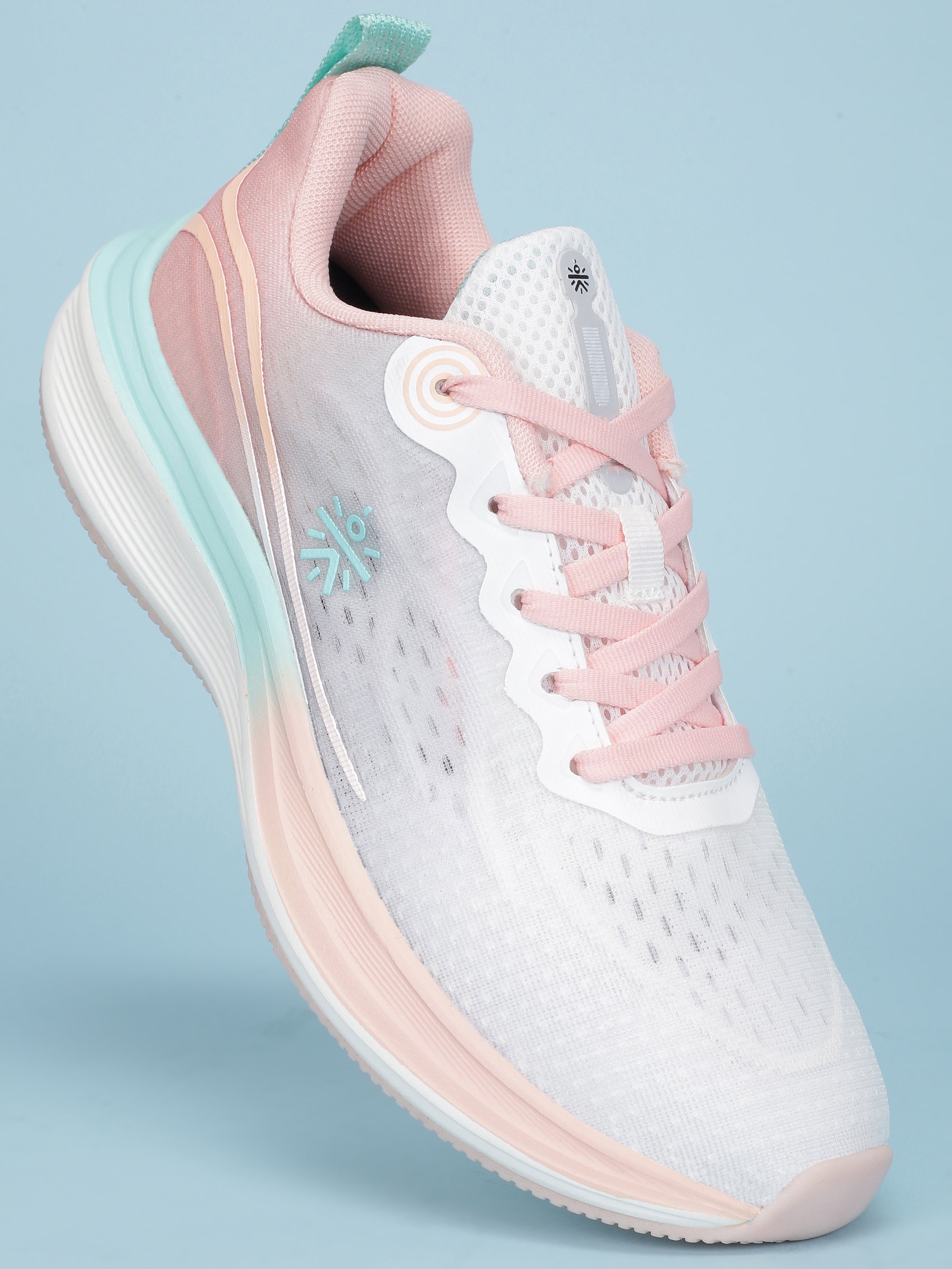 Cult Women's Dynex Running Shoes - White/Peach