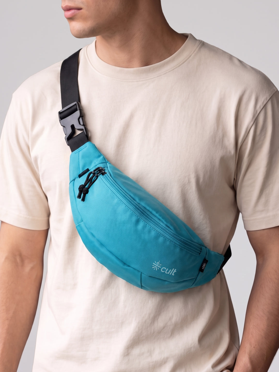 Cult Waist Bag for Men & Women, Compact Fanny Pack with Dual Compartments, Adjustable Strap, Water-Repellent Travel, Running & Everyday Carry Bag – Turquoise