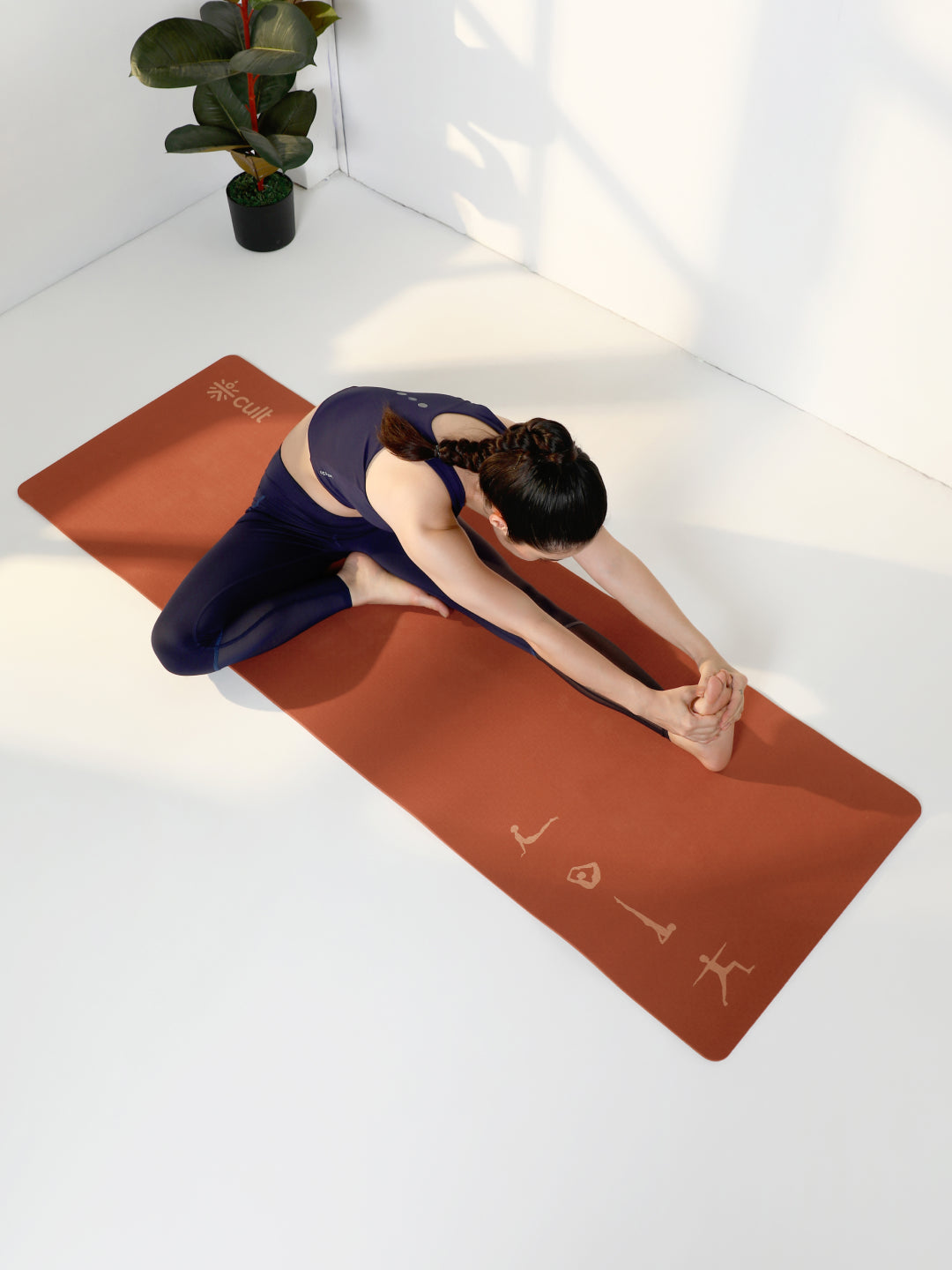 Cult TPE Yoga Mat, Non-Toxic Latex-Free, Anti-Slip, Extra-Thick Cushioning, Tear-Resistant, Travel Strap 6mm (Brown)