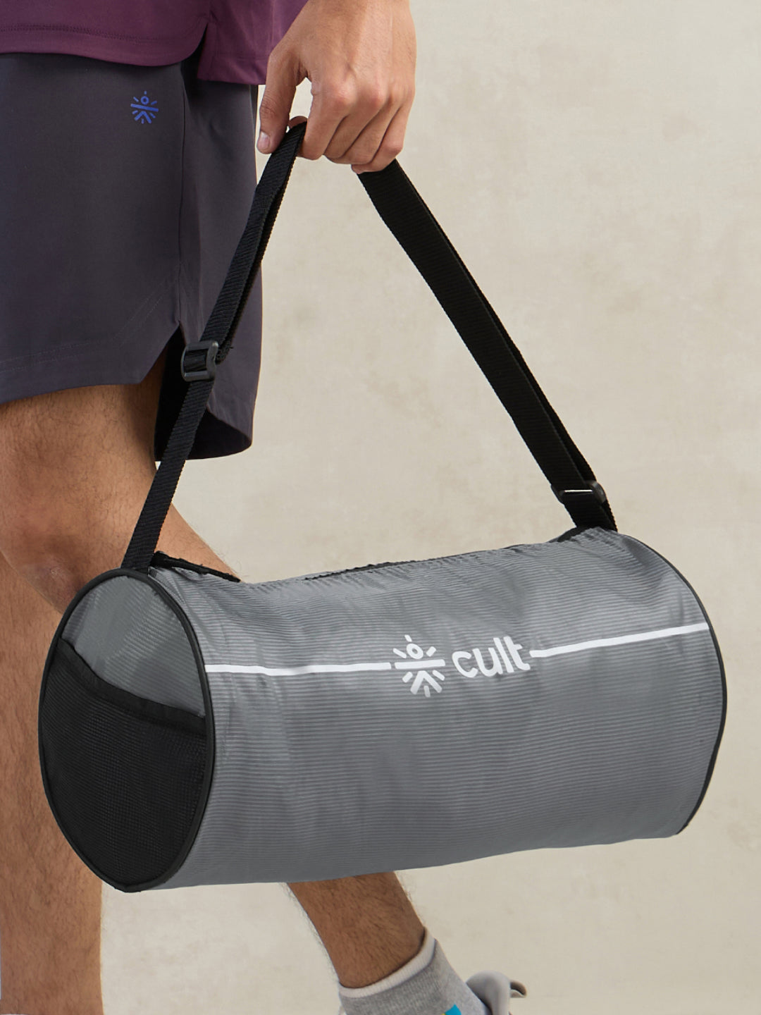 Duffle Bag Unisex Adjustable Strap Mesh pocket Gym & Sport Bag Grey 12 L