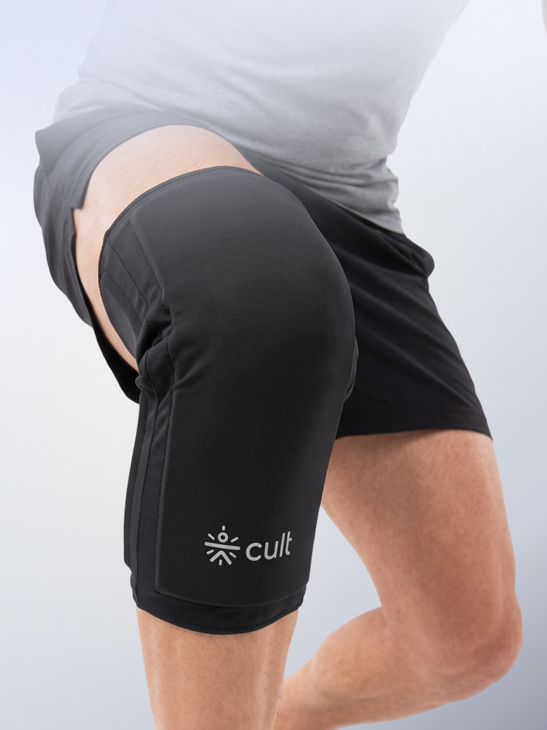 CULT Gel Knee Cap for Gym & Running | Compression Knee Support Brace with Silicon Patella Ring & Side Stabilizers for Joint Pain Relief & Sports (Black, L-XL)