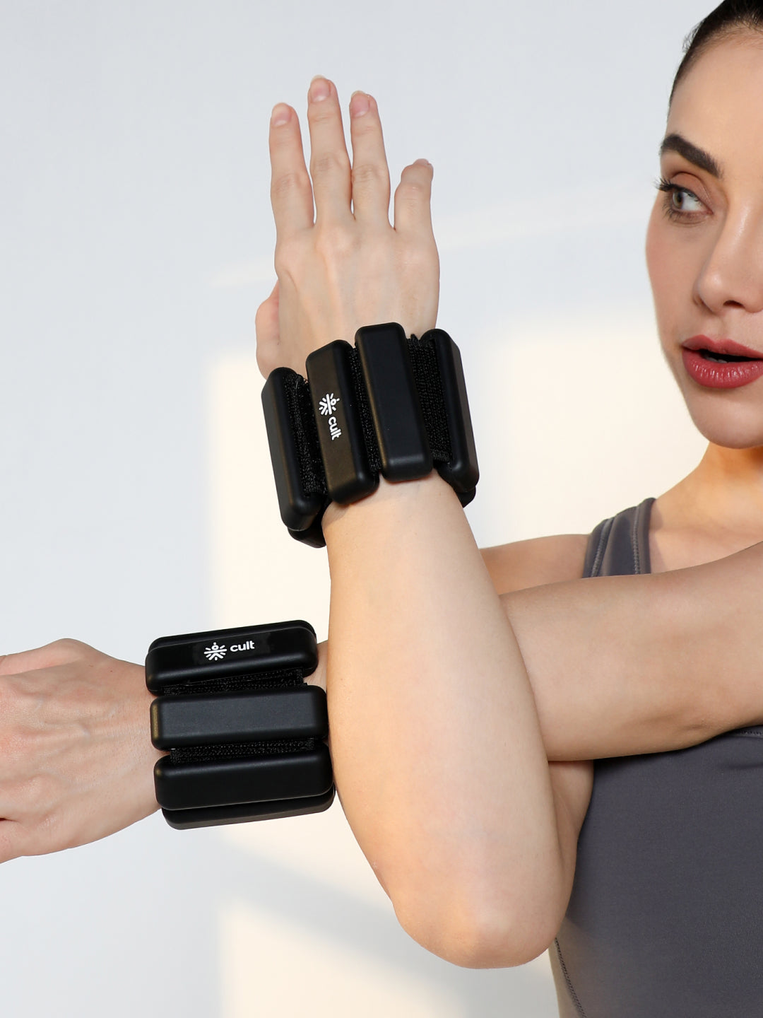 Buy Adjustable Ankle and Wrist Weights 900 g pair with Removable