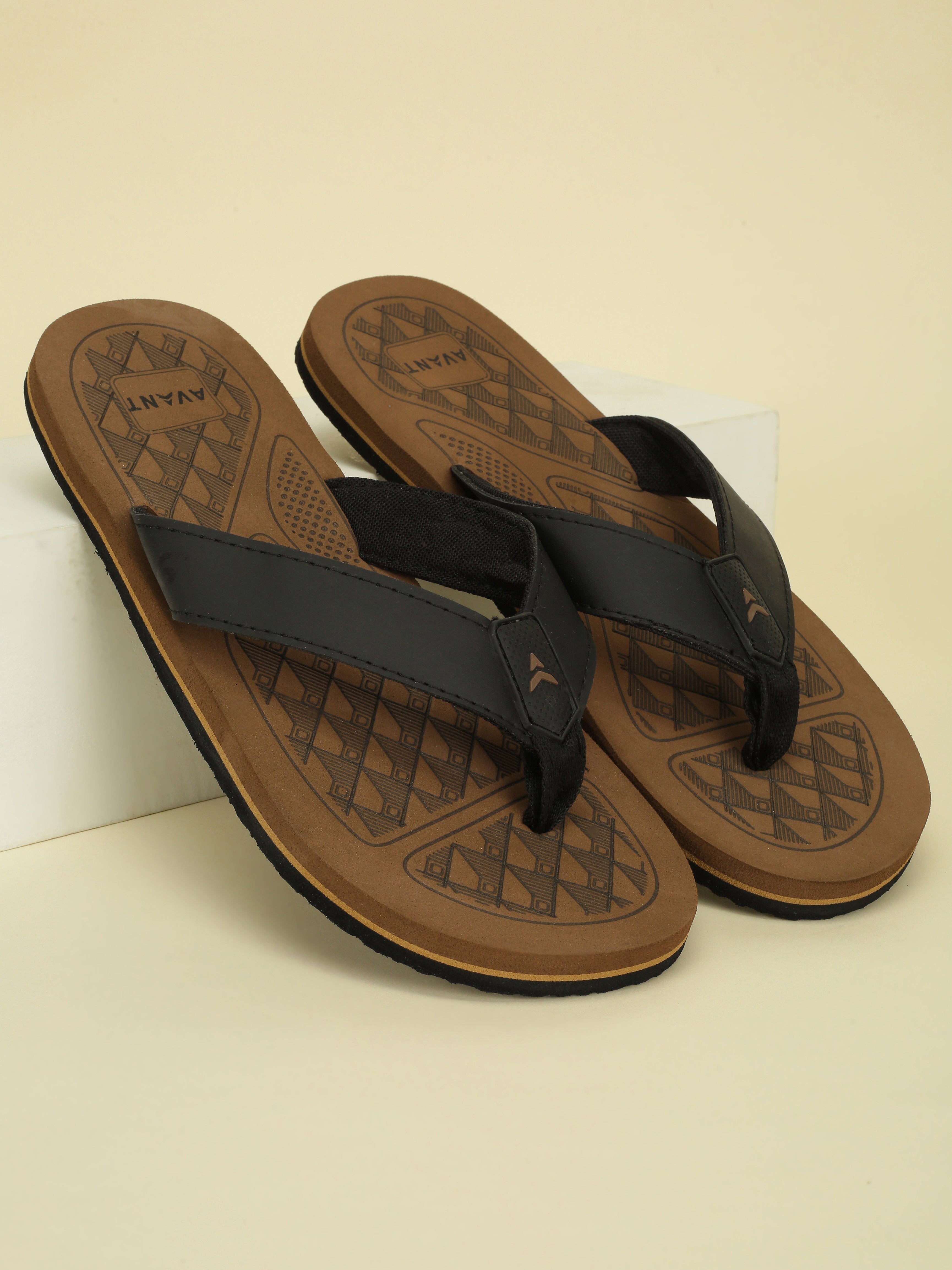 Avant Men's Milo Flip Flops - Brown/Beige