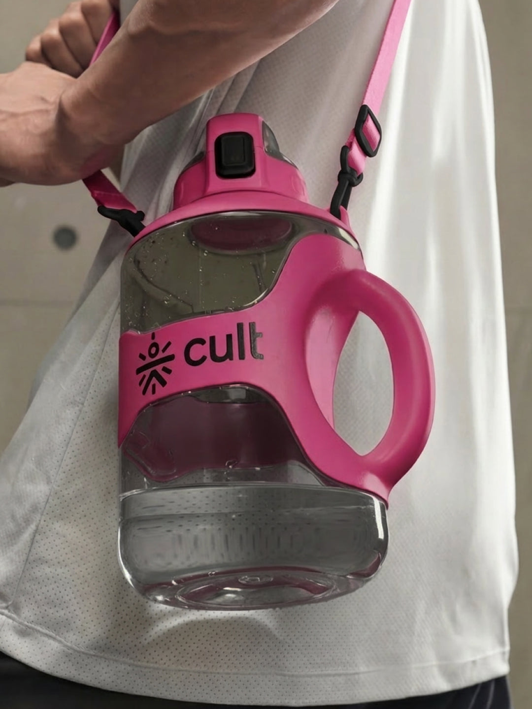 cult Gallon Bottle 2.2L Unisex Pink