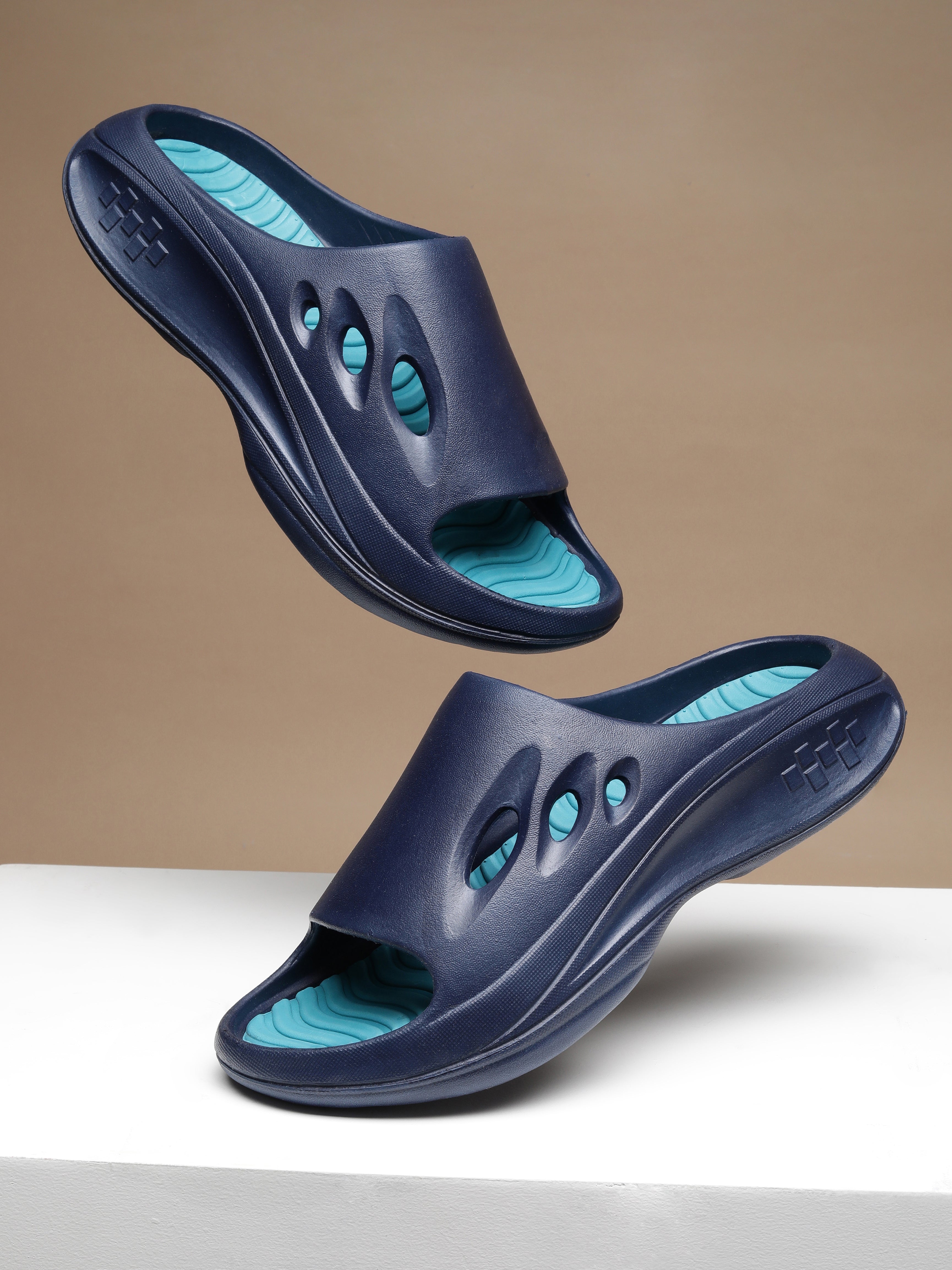 Avant Men's Hover Sliders - Navy