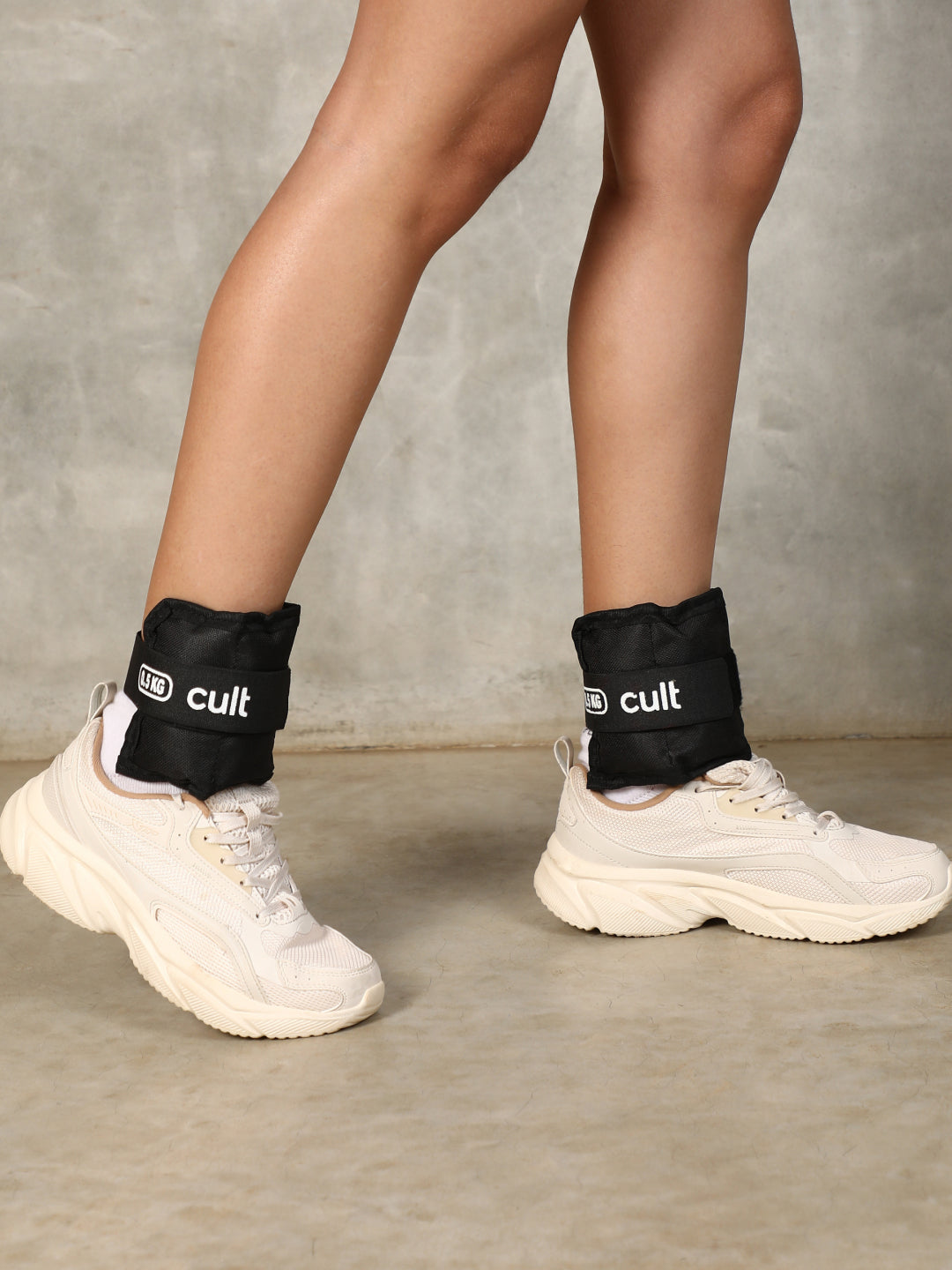 cult Ankle Weight Black Pair of 2 (0.5 kg each)