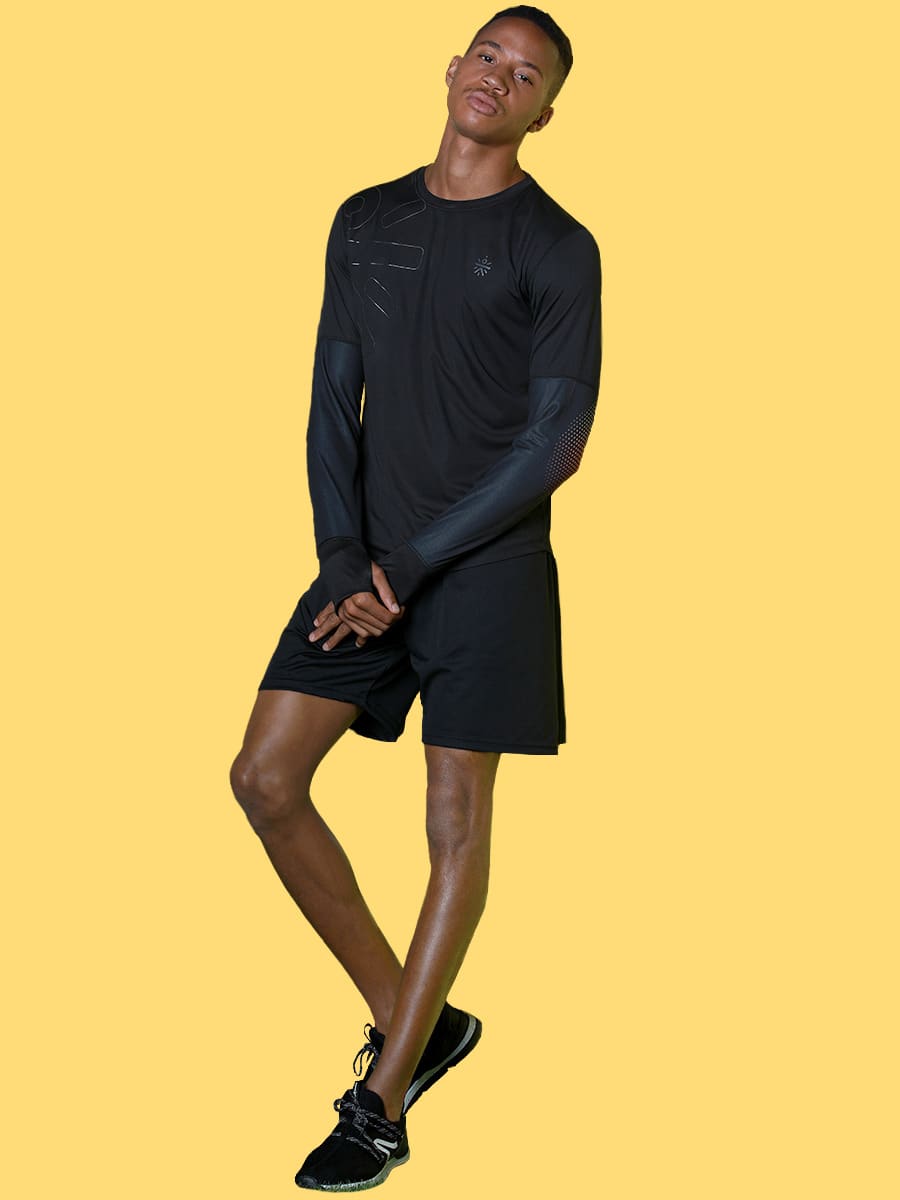 Men Signature Black/Red Insignia Tee