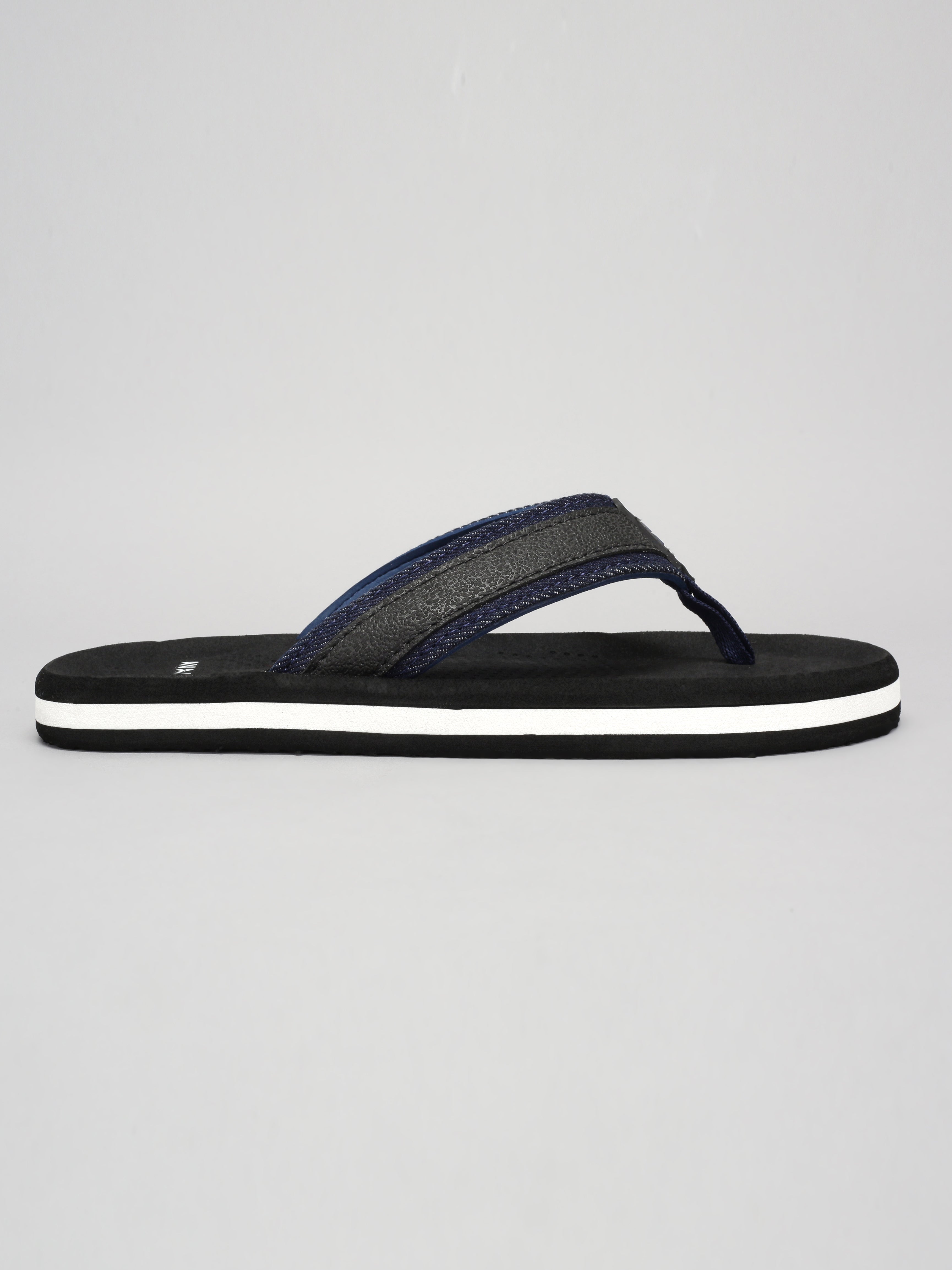 Avant Men's Brook Flip Flops - Black/Olive