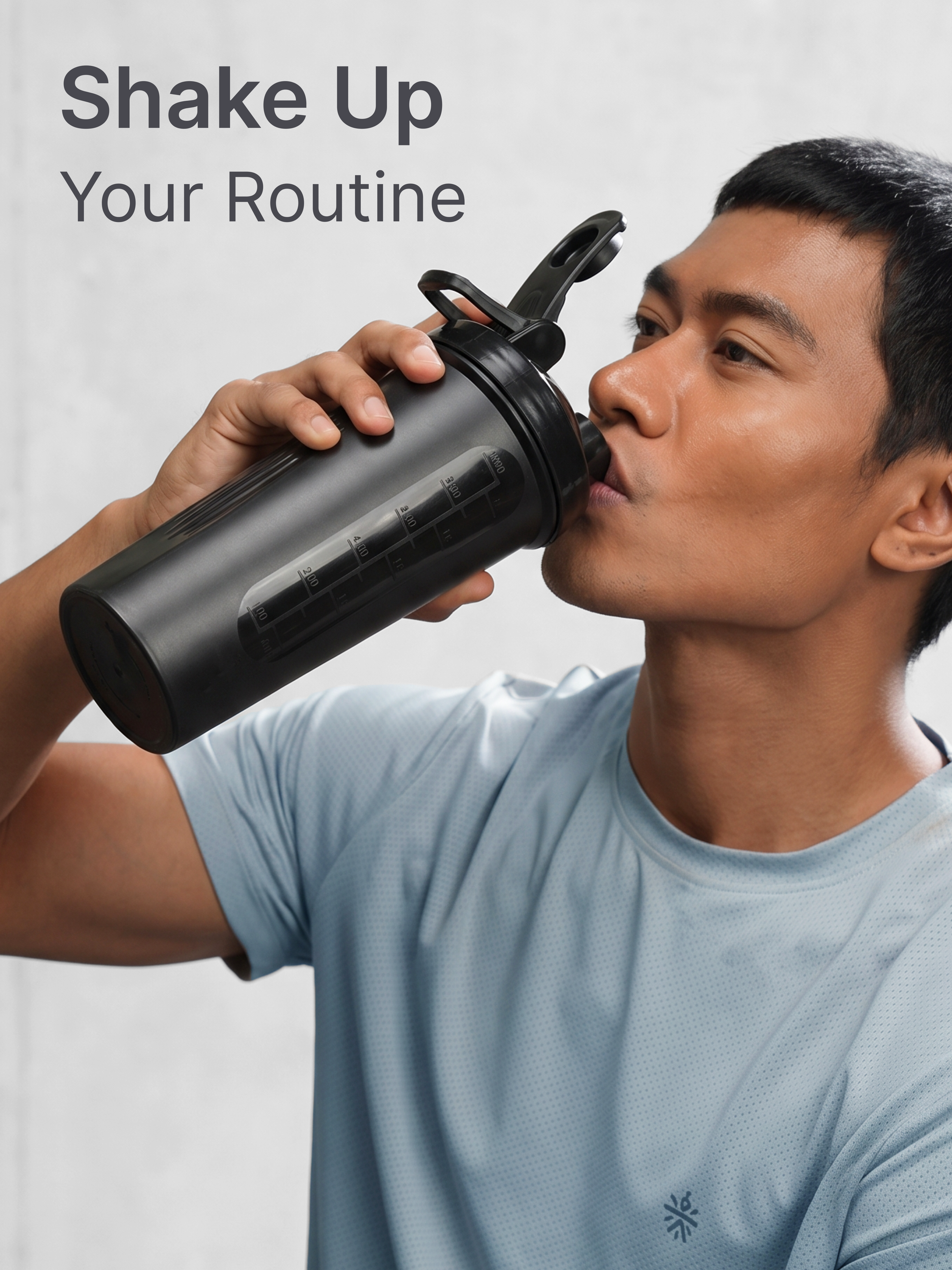 Cult 700ml Shaker Bottle with Blender Ball  Leakproof Protein & Fitness Shaker
