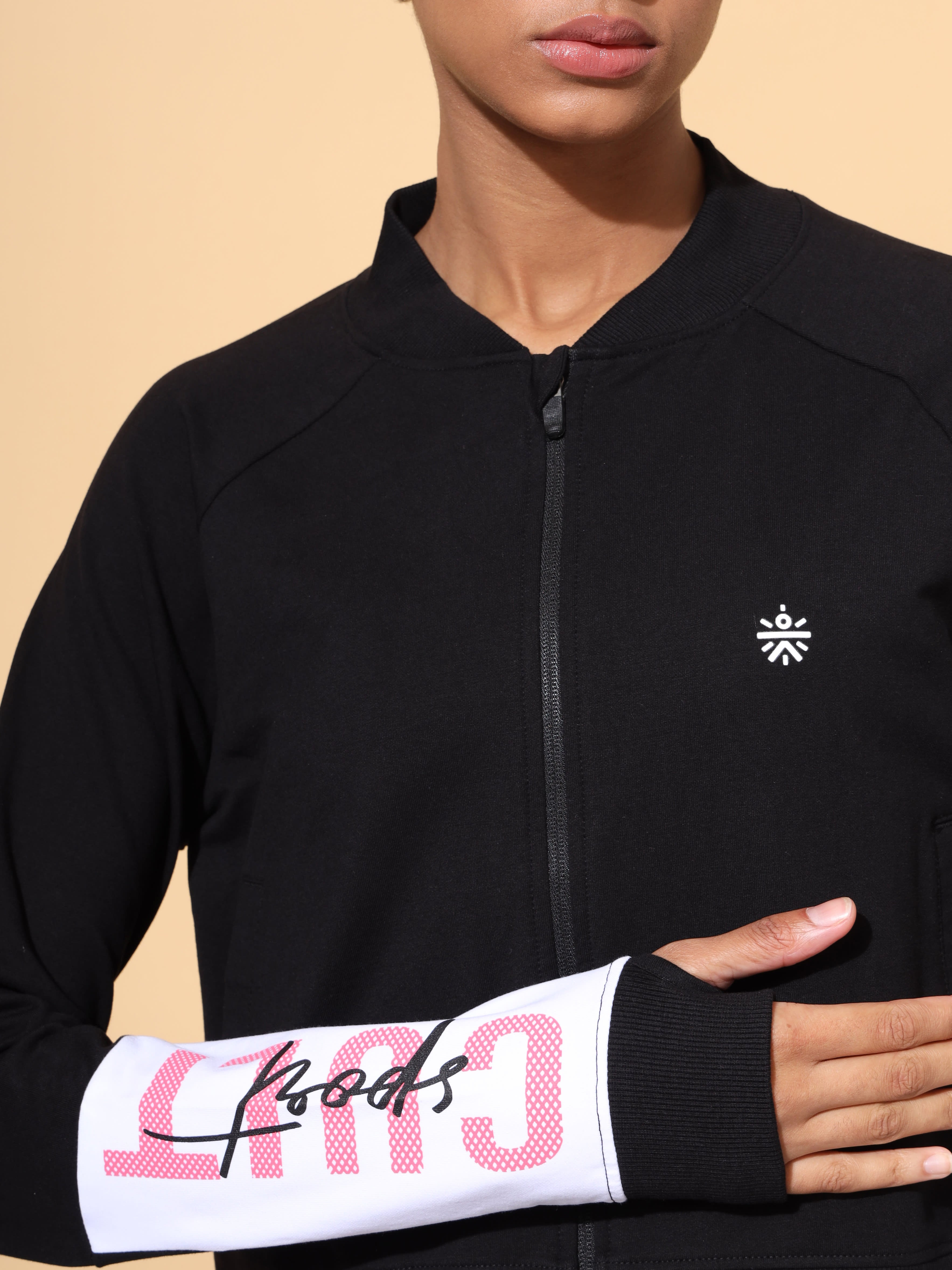 Layr Crop Lifestyle Sweatshirt