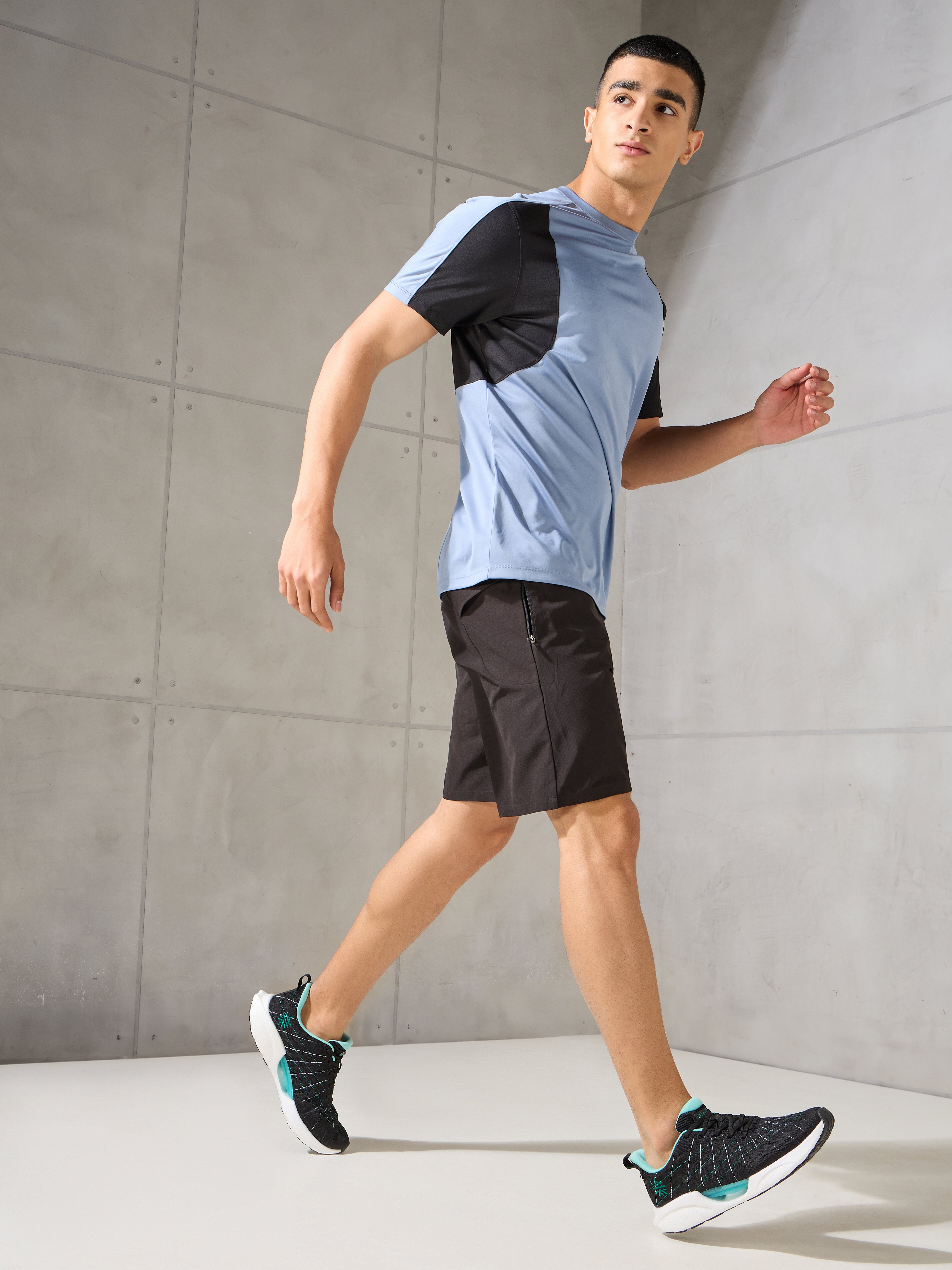 cult Men's MeshBlaze Walking Shoes - Black