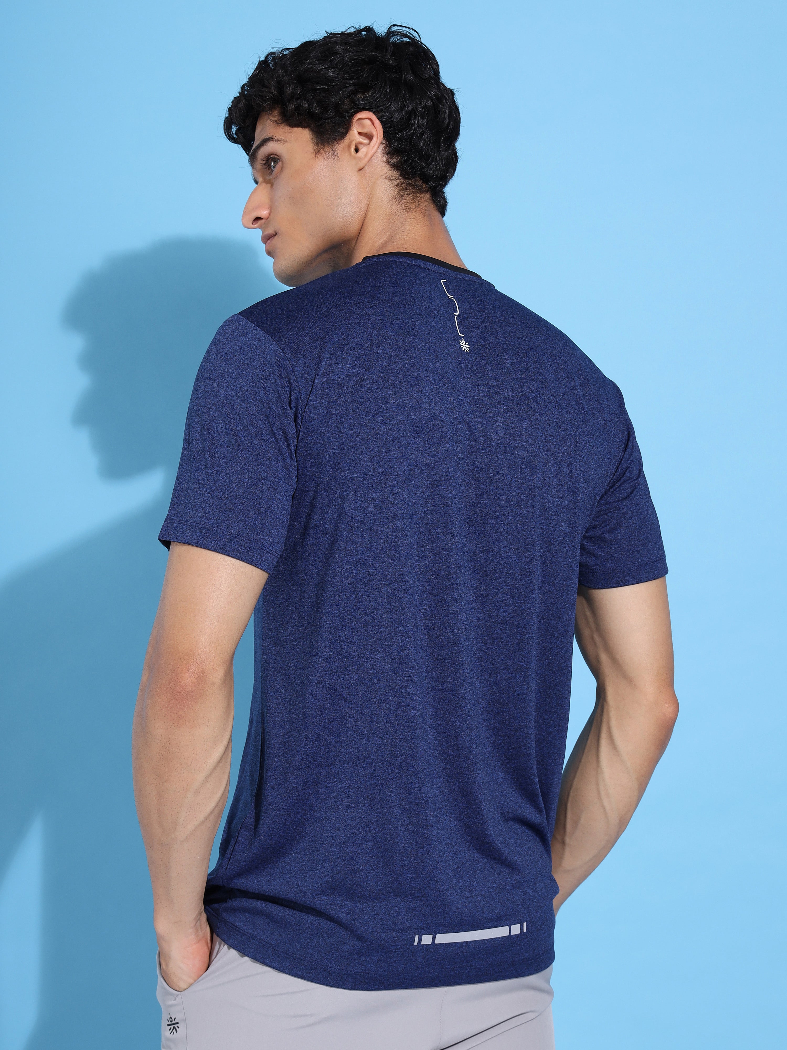 Make Your Move Graphic Print T-shirt