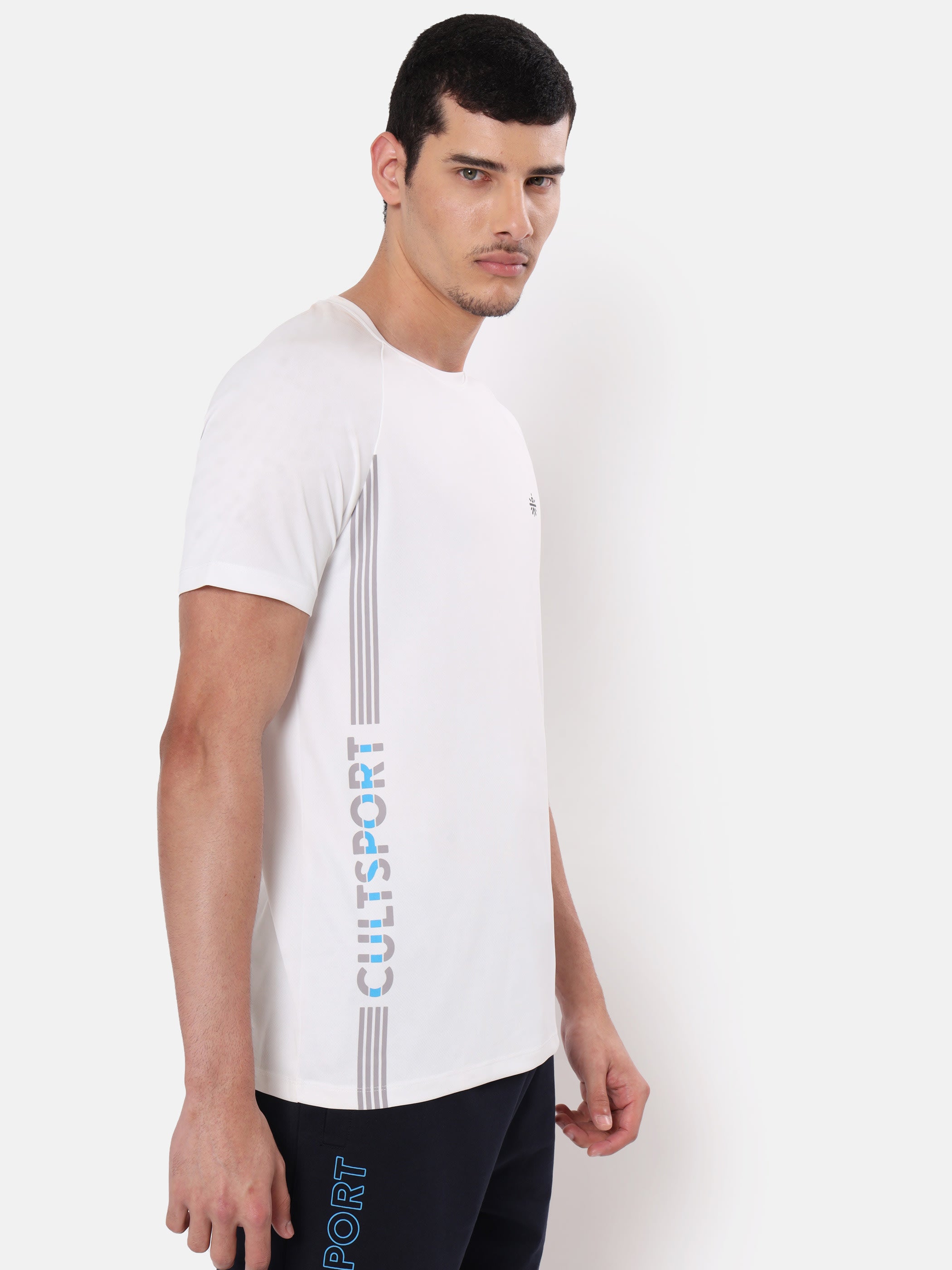 Raglan Sleeve Active Graphic T-shirt