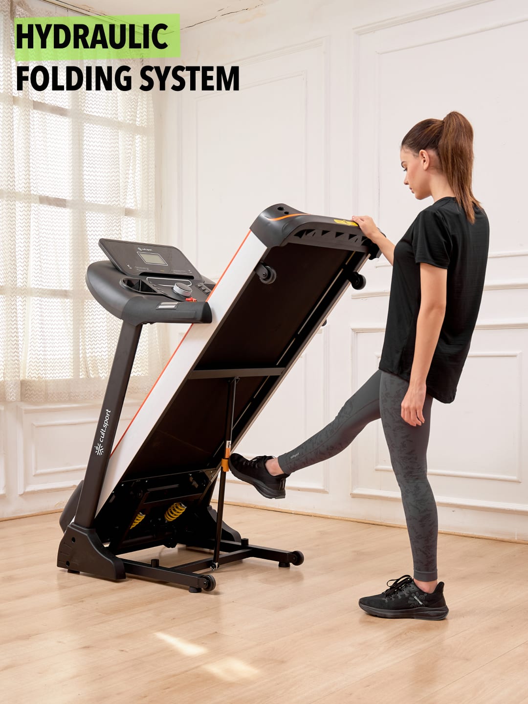 Smartrun Carson 5.5 HP Peak Treadmill | 15-level Auto-Incline | Max Weight-130kg | Max Speed-16kmph (with 6 Months Extended Warranty)