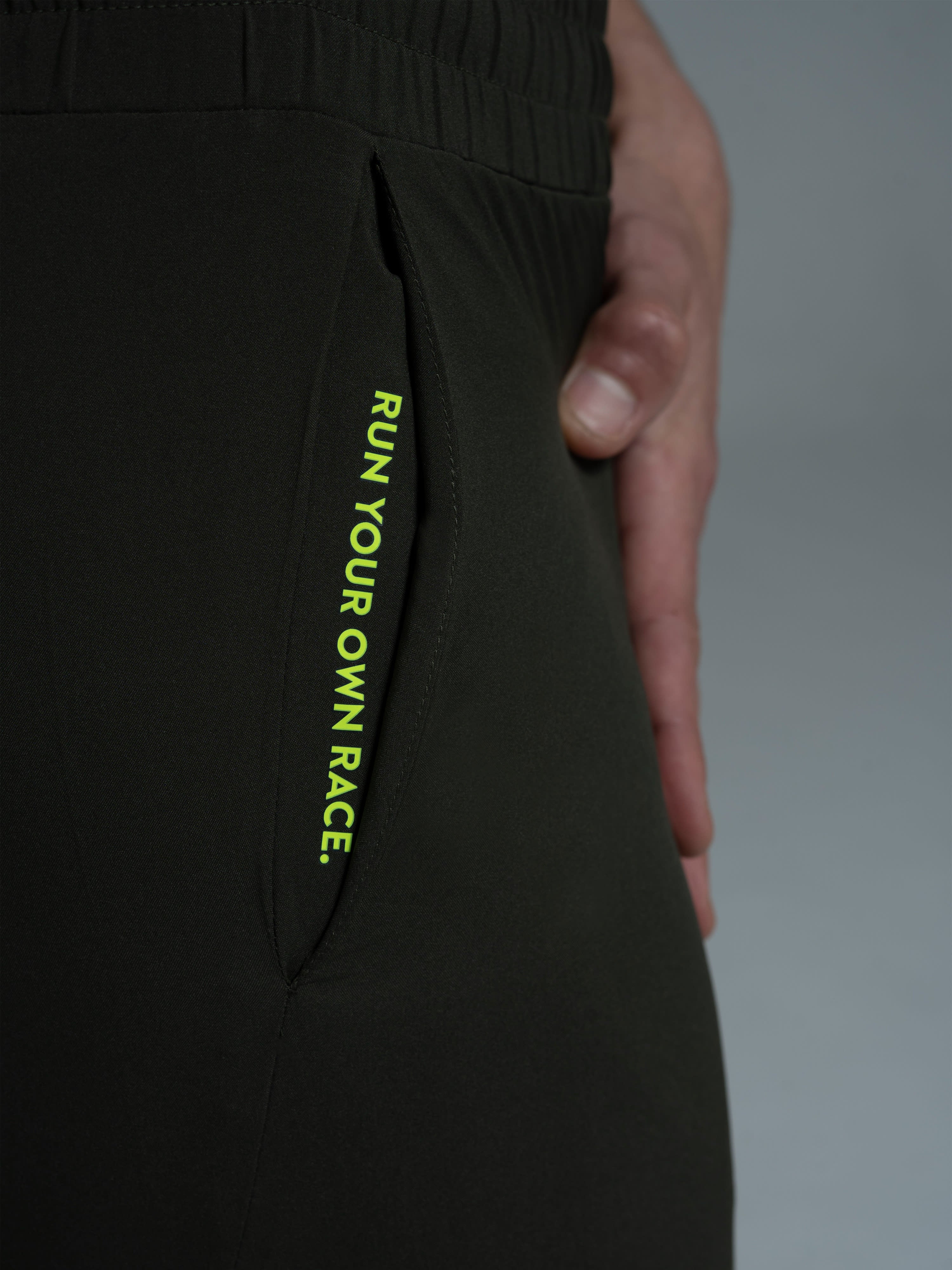 FlashRun Reflective Men's Running Trackpants