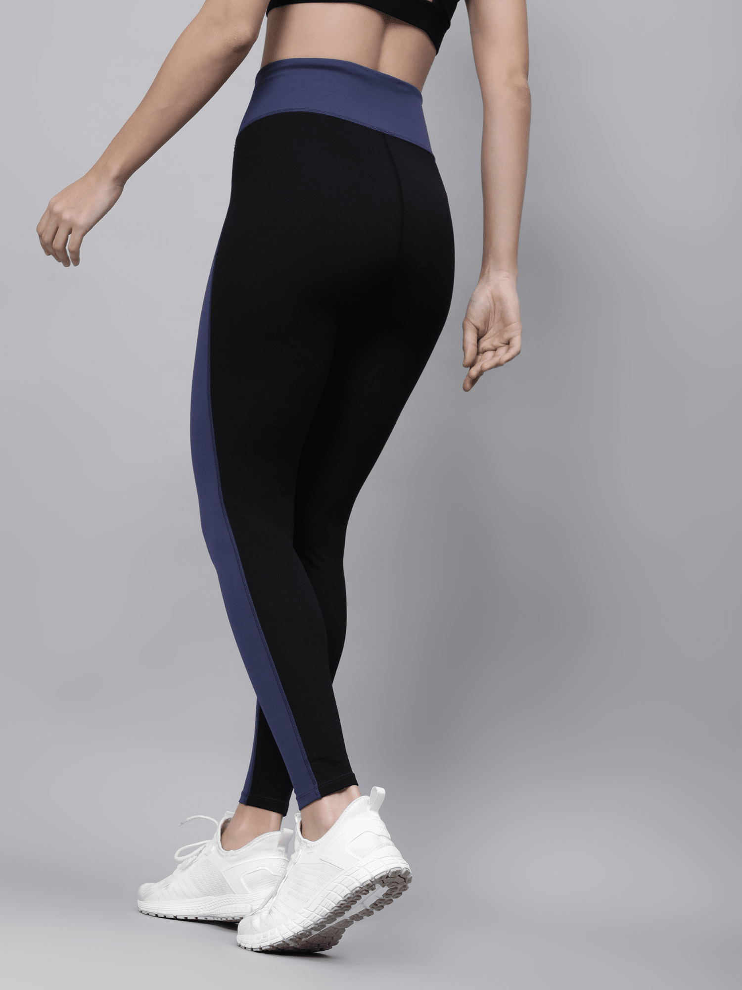 AbsoluteFit Enhance Black+Navy Workout Leggings