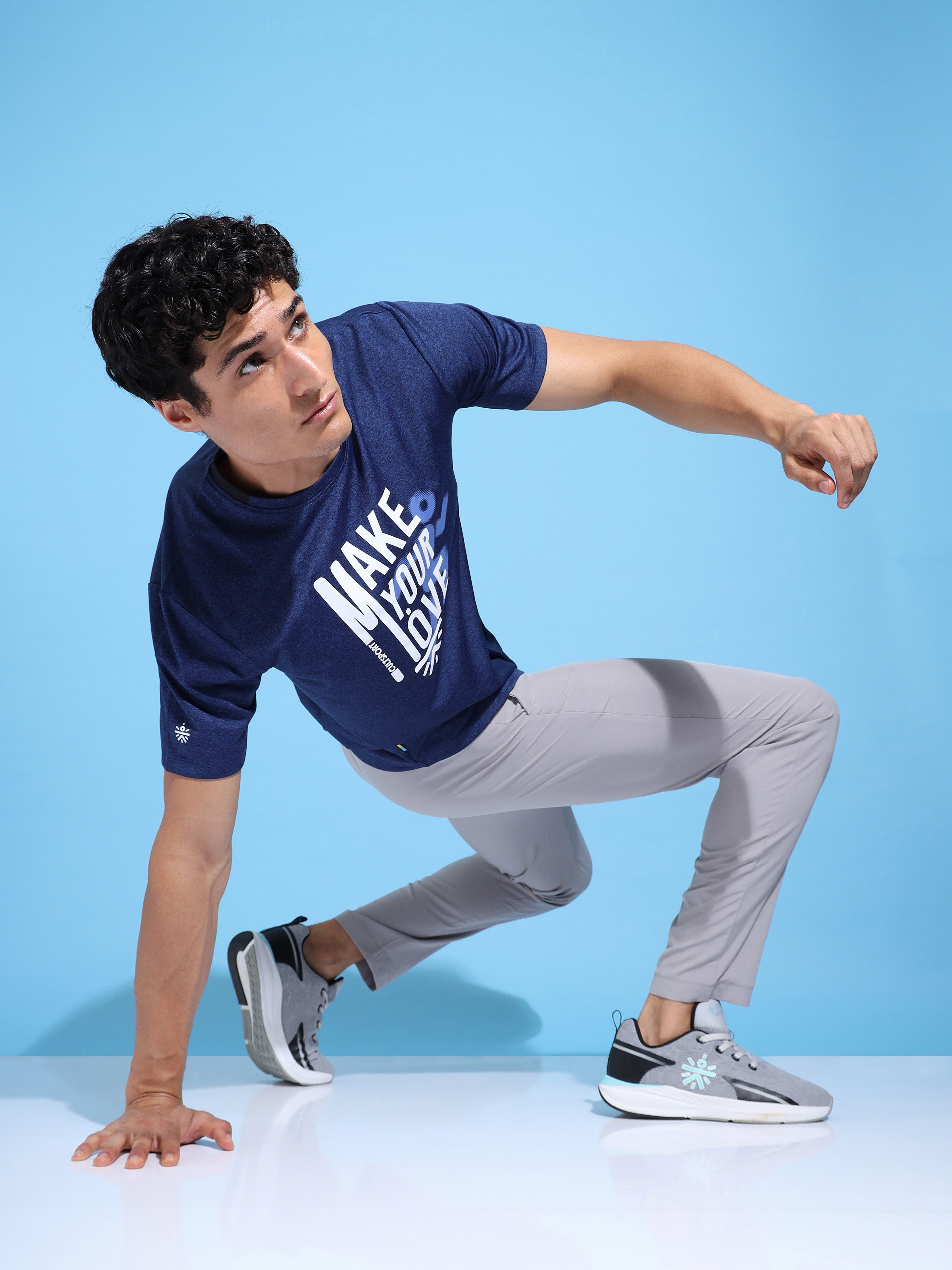 Make Your Move Graphic Print T-shirt