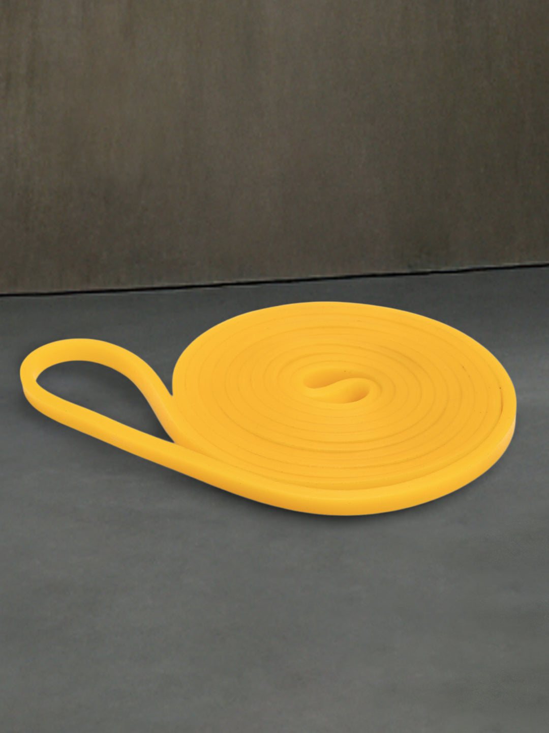 Cult On the Go Fitness kit with Resistance Band Yellow, Skipping Rope Grey, Yellow shaker 500 ml & Duffle Bag Black