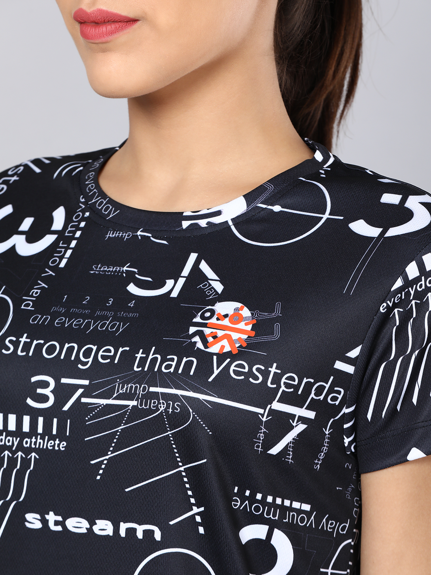 Code Motto Black Workout Tee