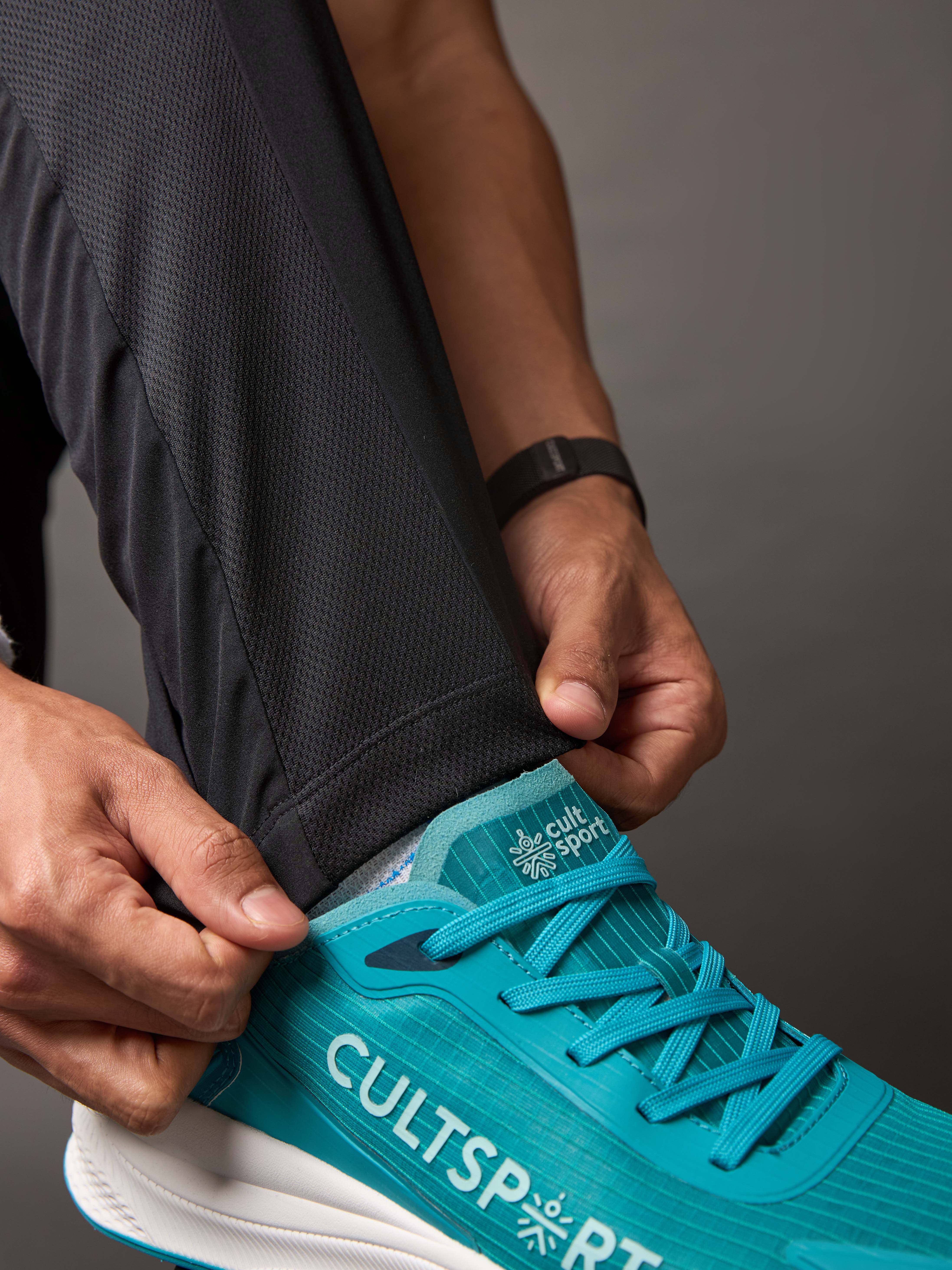 Run Booster Trackpants