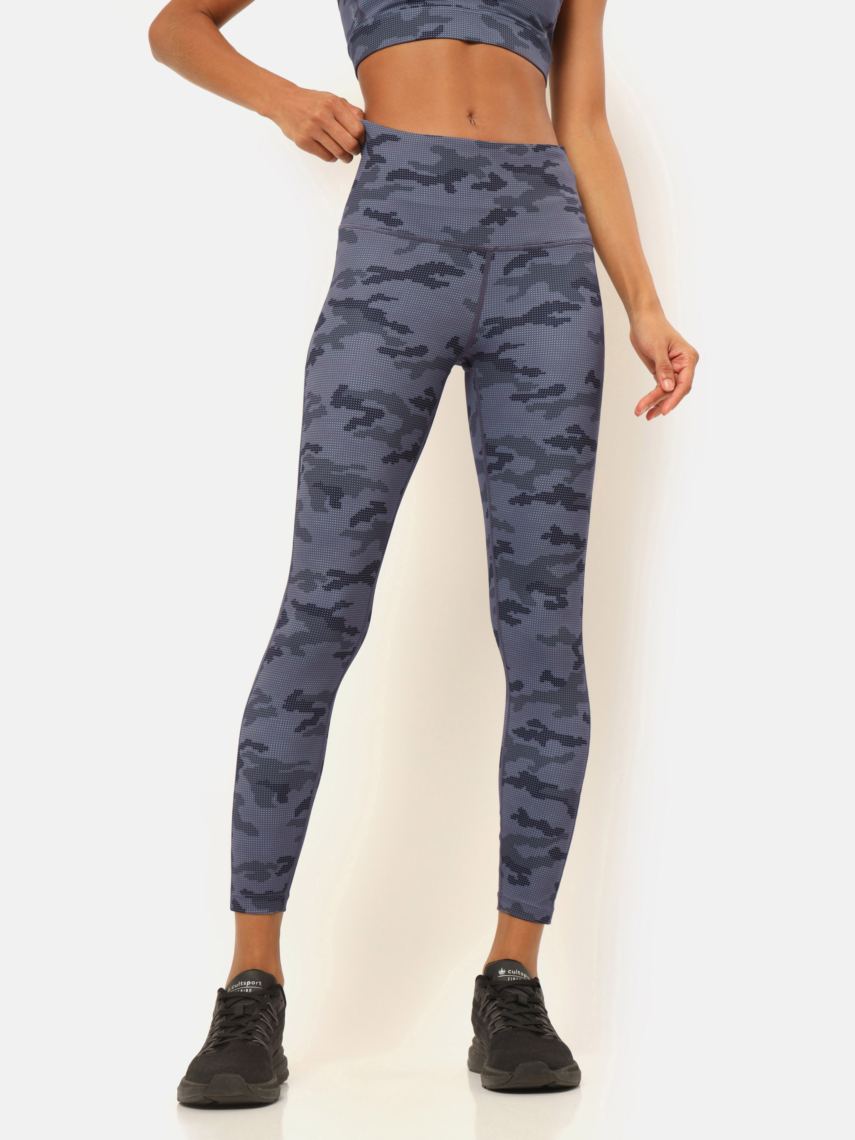 AbsoluteFit Camo Print Tights