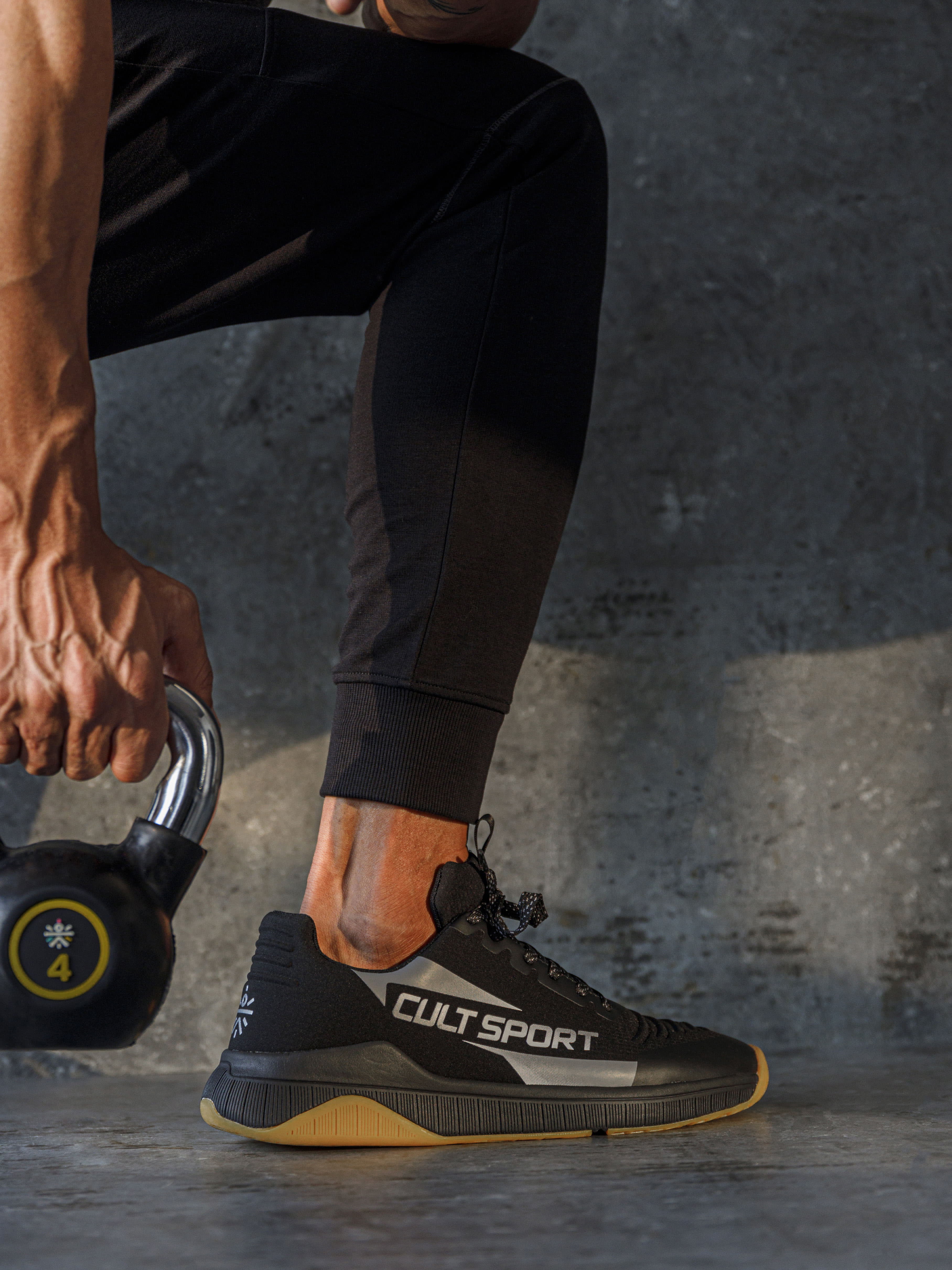 cult X1 Unisex Training Shoes - Black/Copper