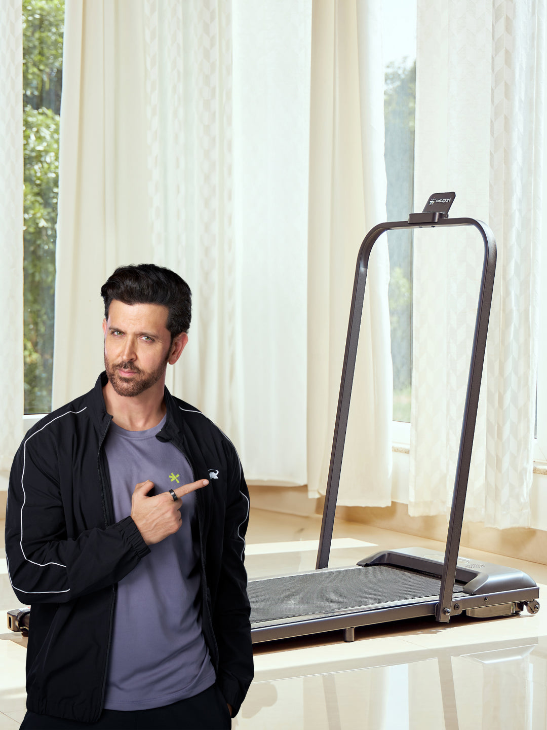 Smartrun Baytown 2HP Peak Walking pad | Max Speed-8kmph | Max Weight-110kg | Walking Pad for Home Use (with 6 months extended warranty)