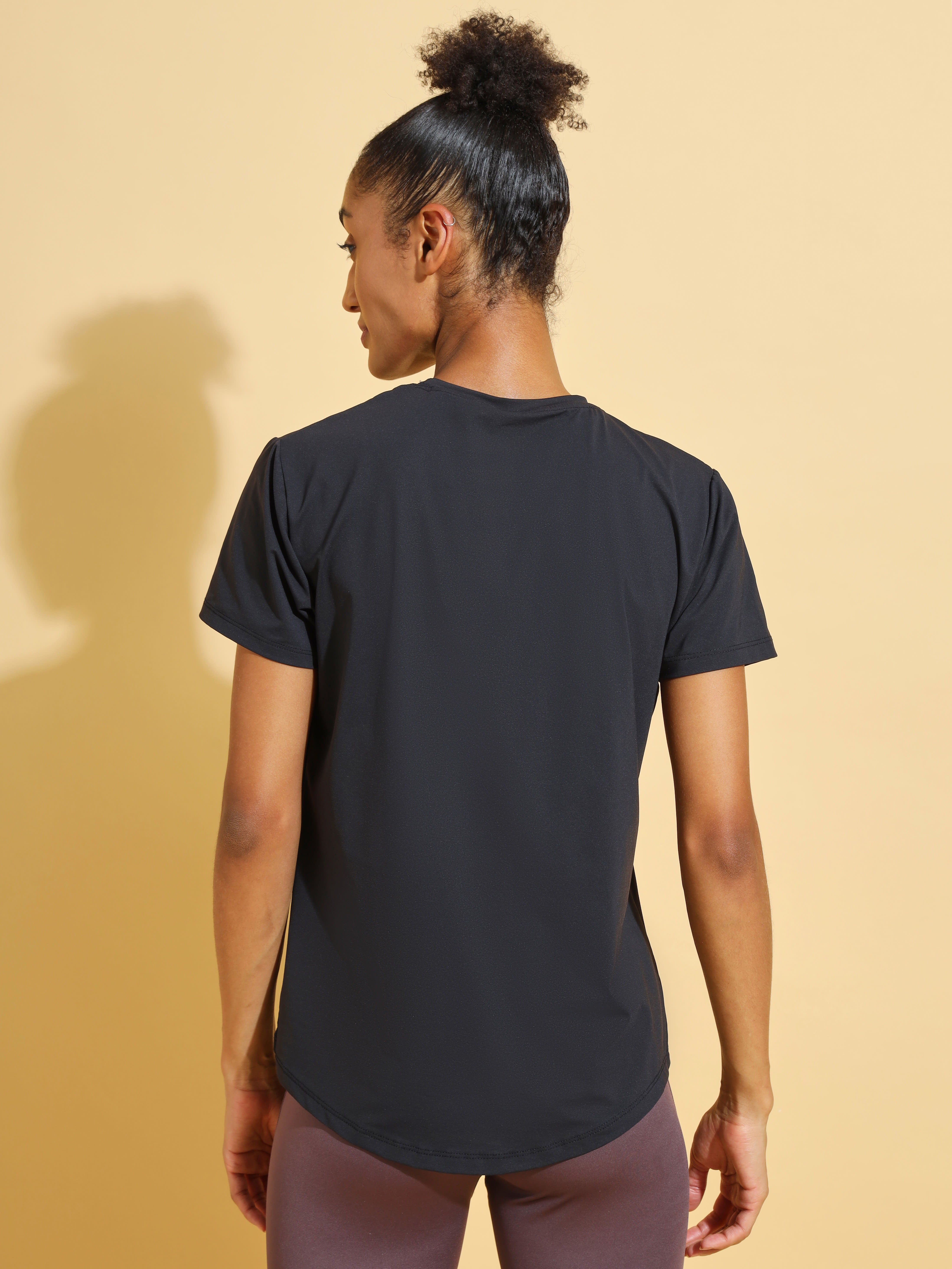 Solid Active T-shirt with Logo