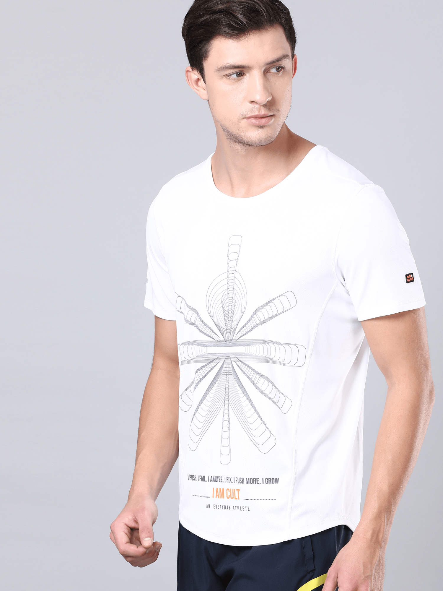 Signature Zoom White Workout Tee