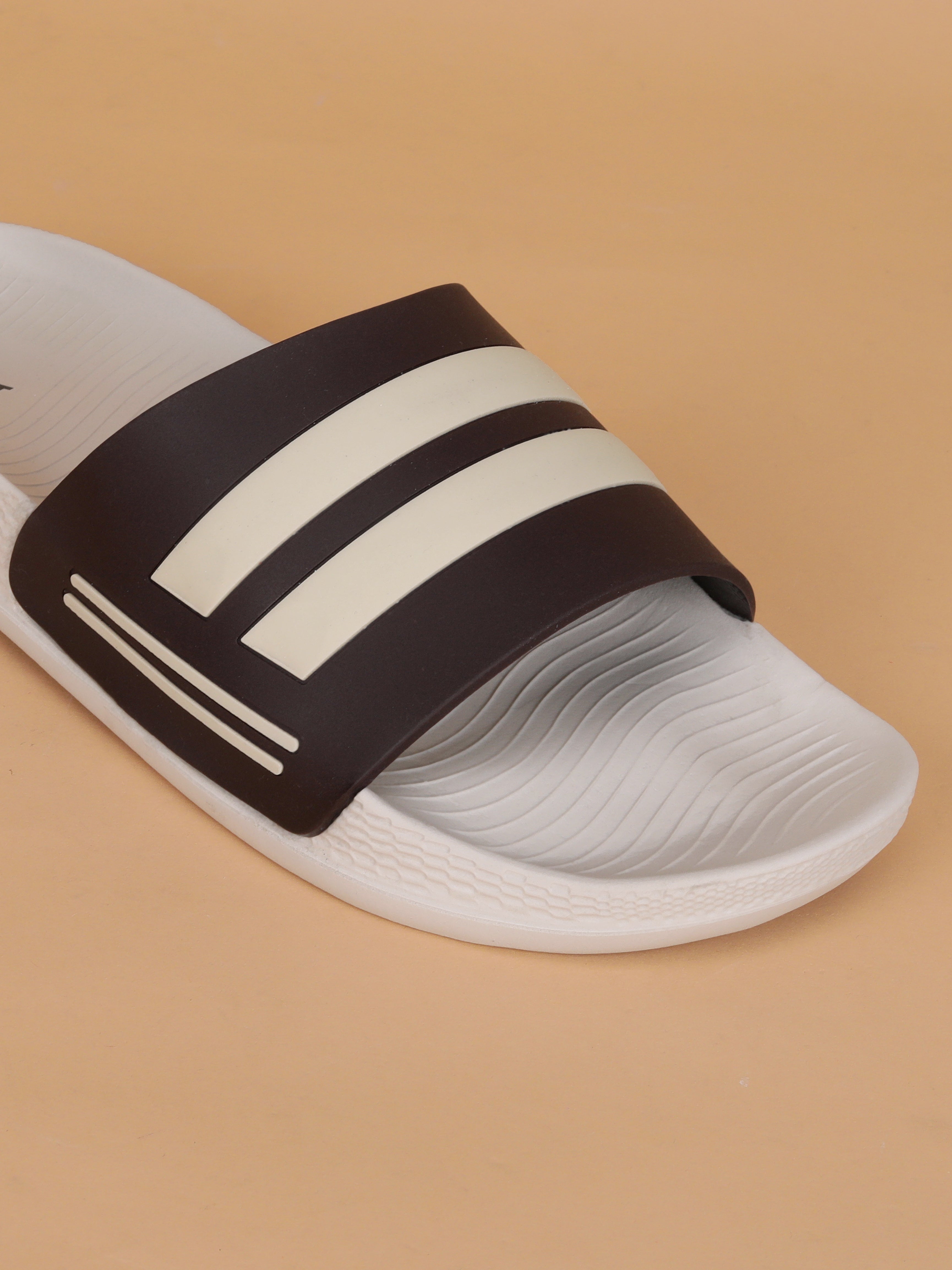 Avant Men’s Mesa Sliders - Beige