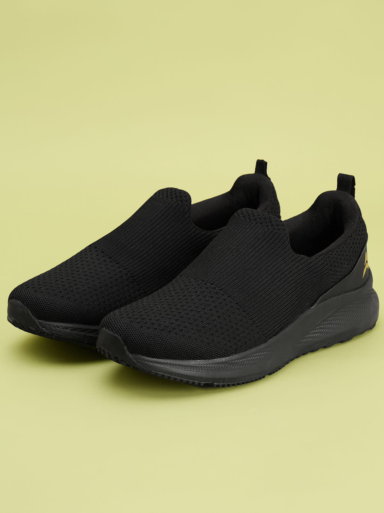 Avant Men's Nest2.0 Slip-On Walking Shoes - Black