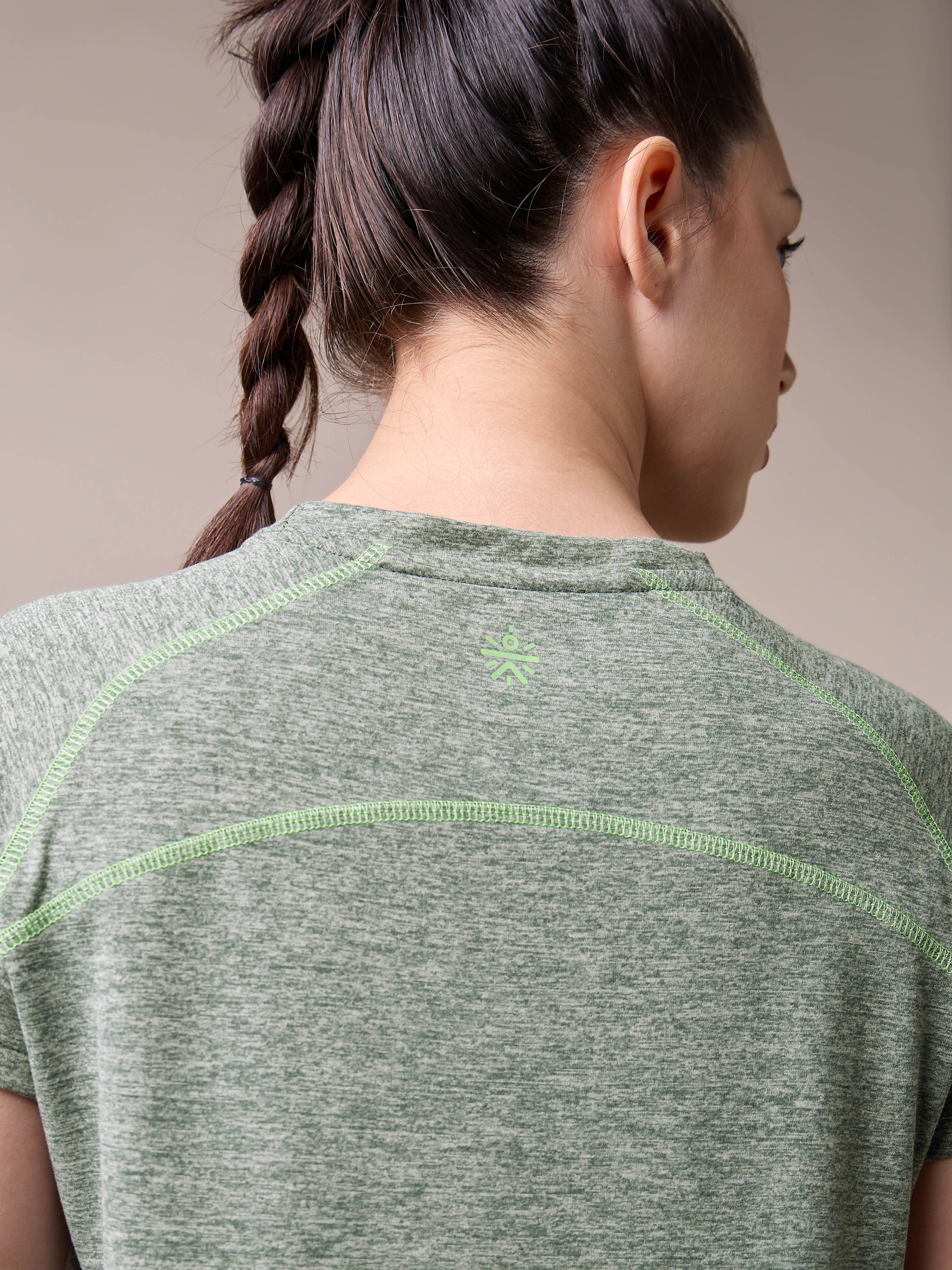 Women's Muscle Flex Olive Comfortech T-shirt