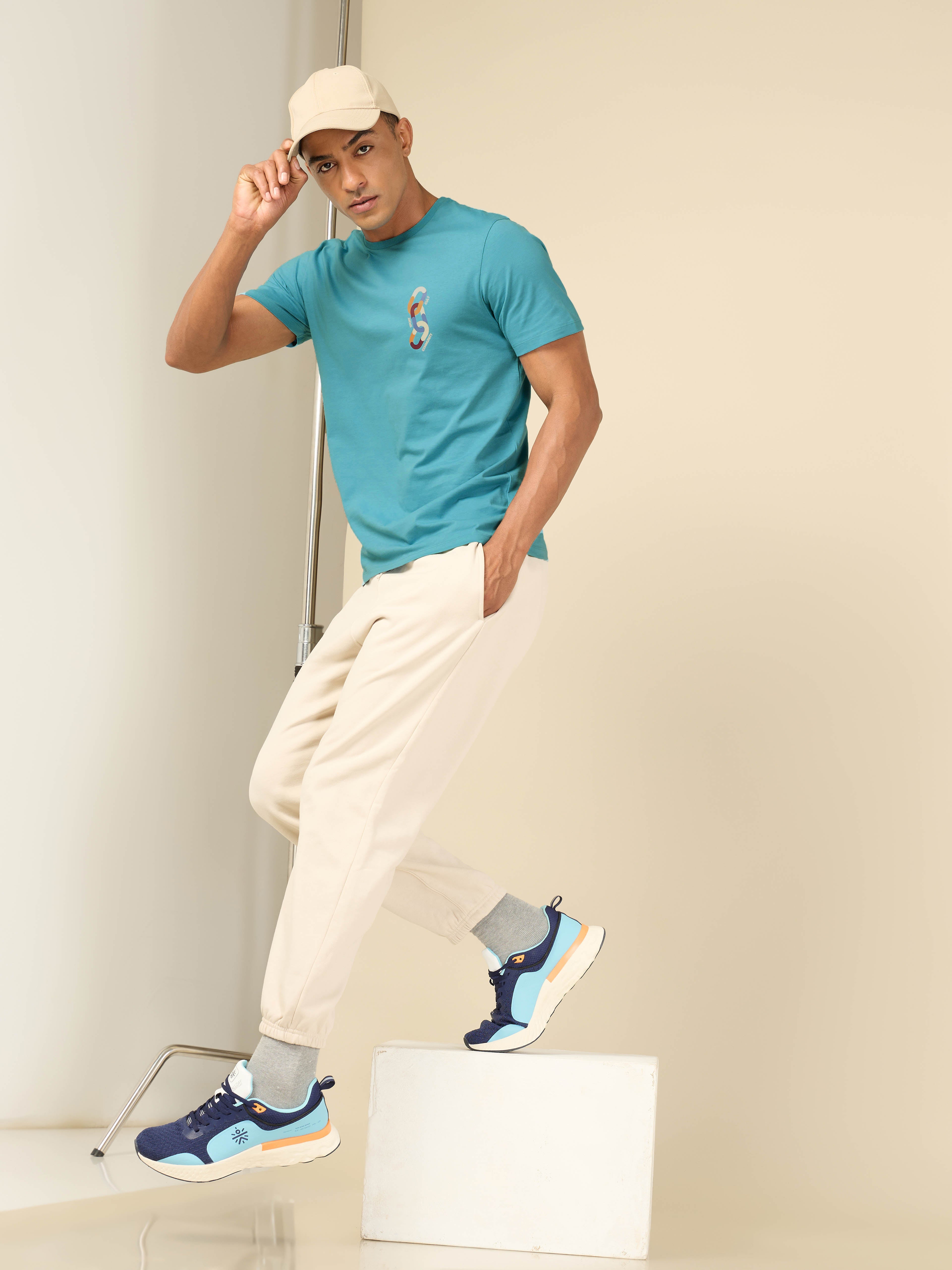 Men Blue Community Link T-shirt