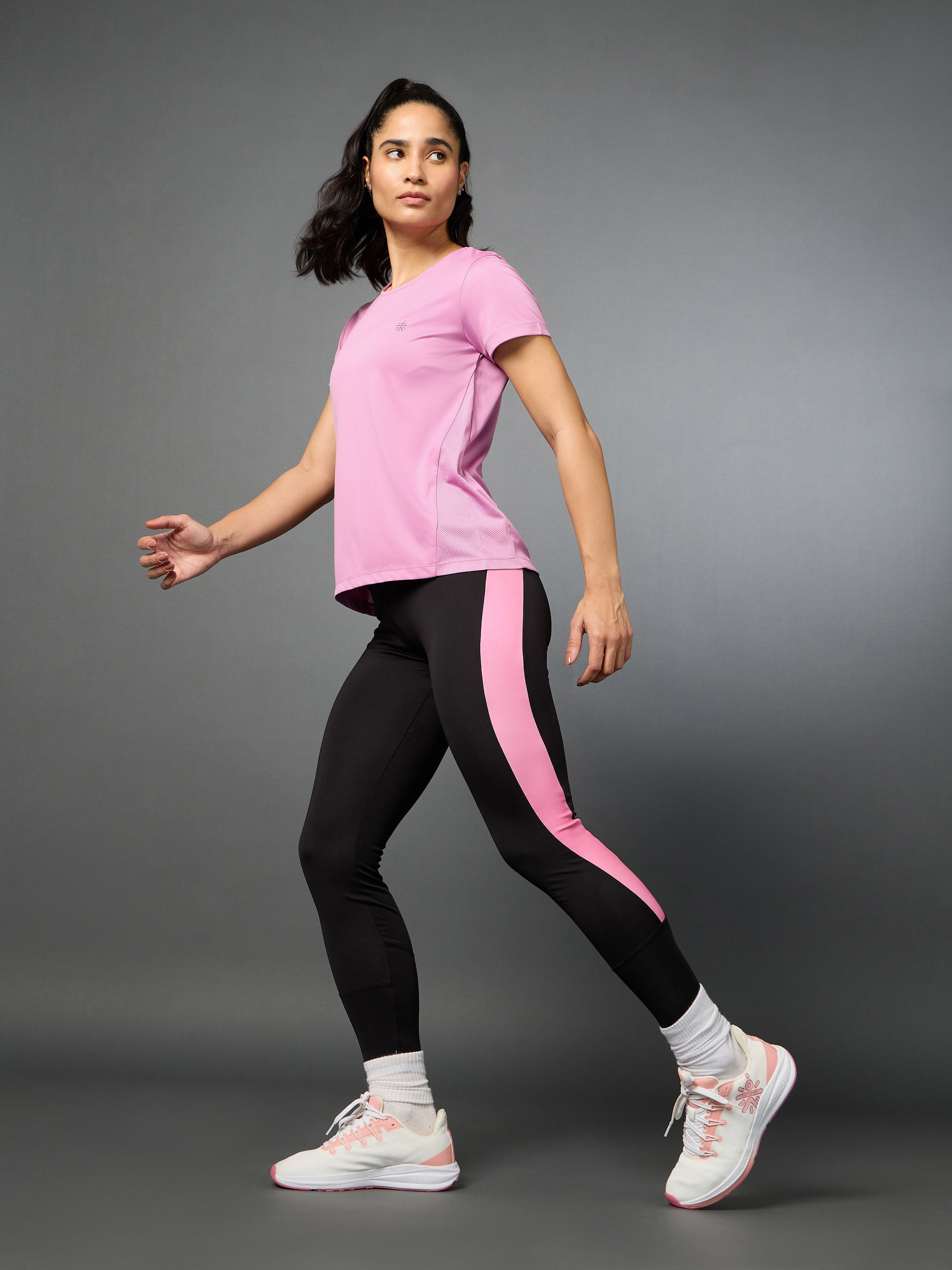 Women's Performance Airflow Pink T-shirt