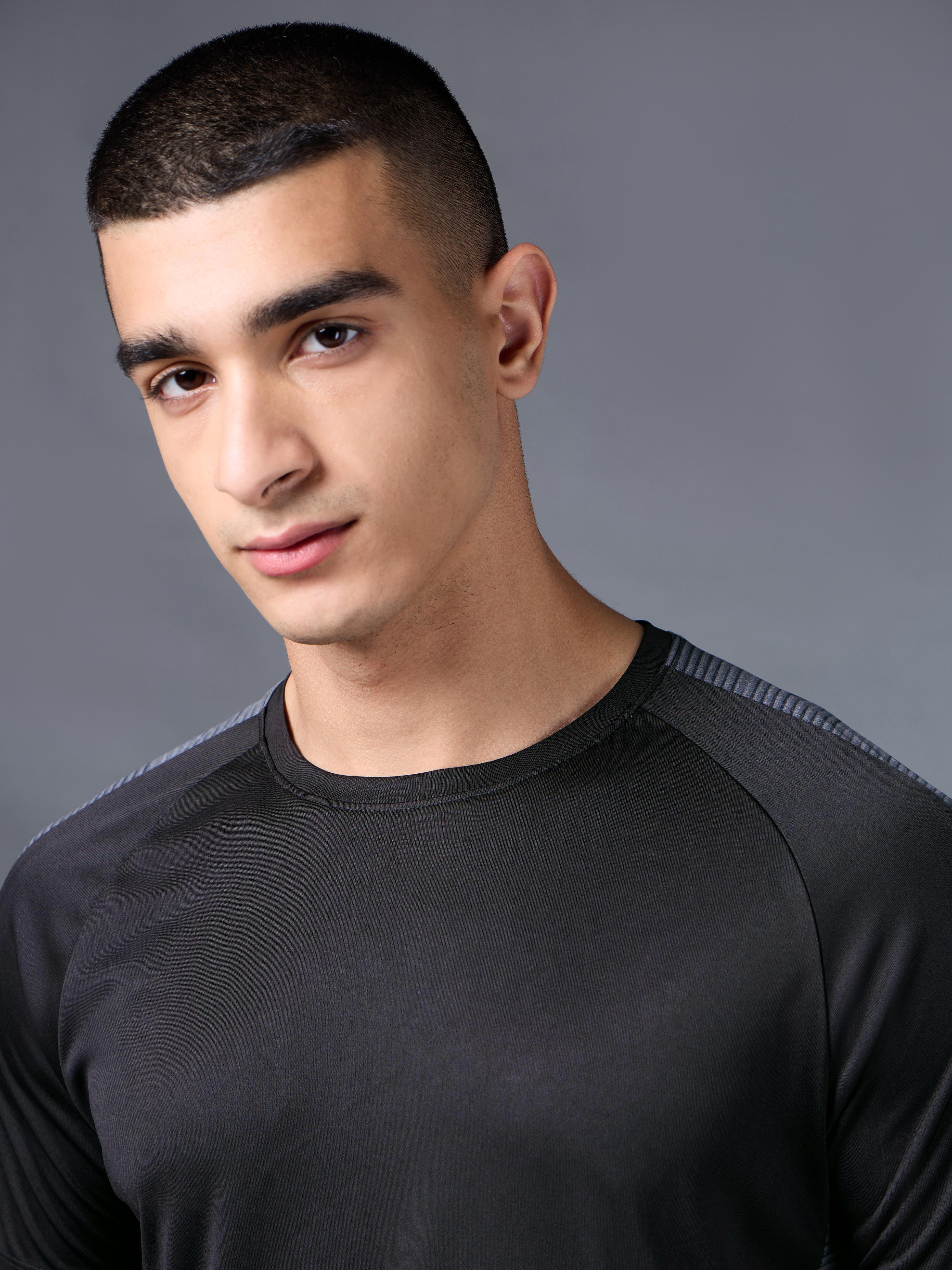 Men's Black Urban Pro Run T-shirt