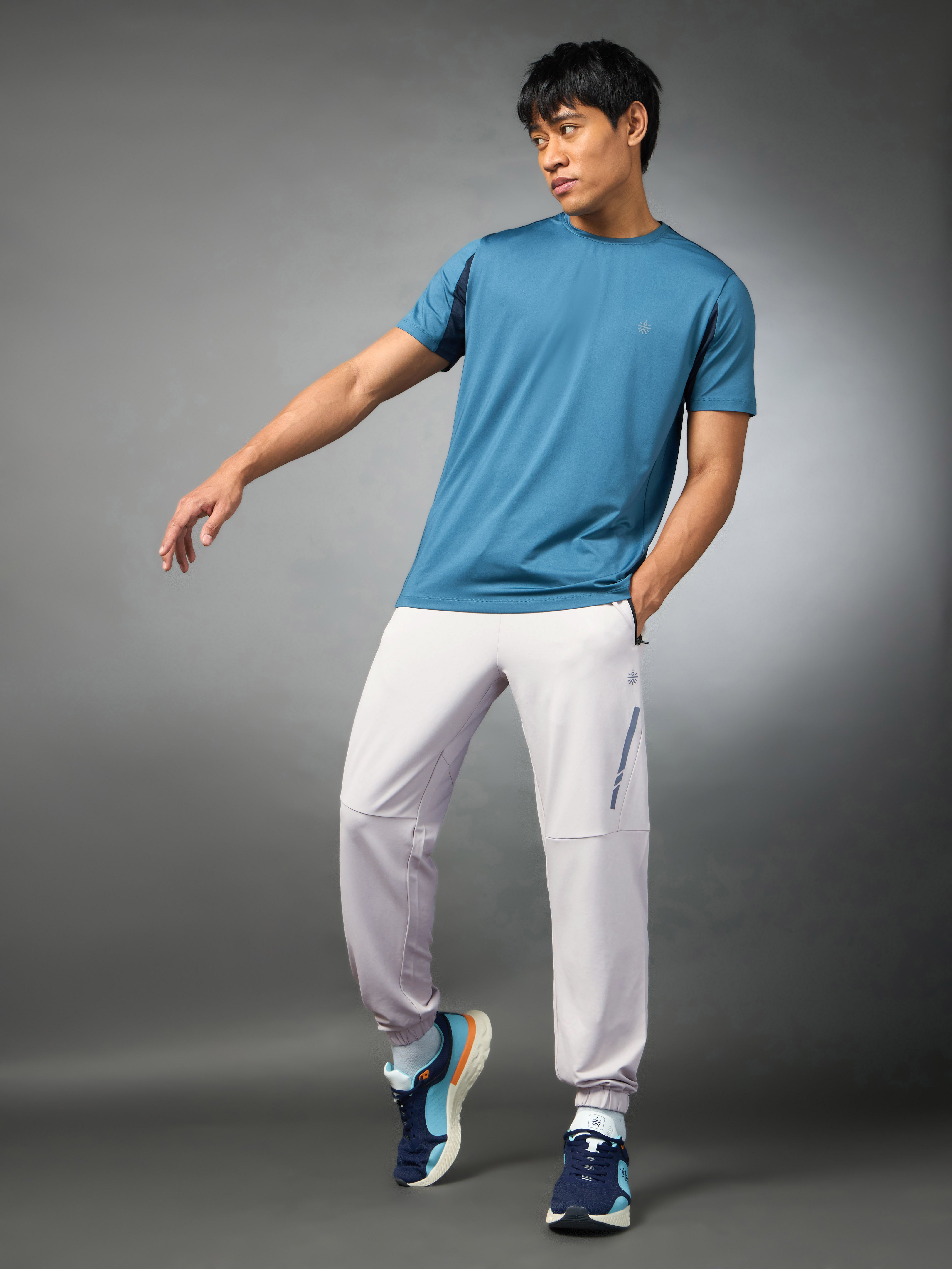 Men's Run Extra Mile Beige Joggers