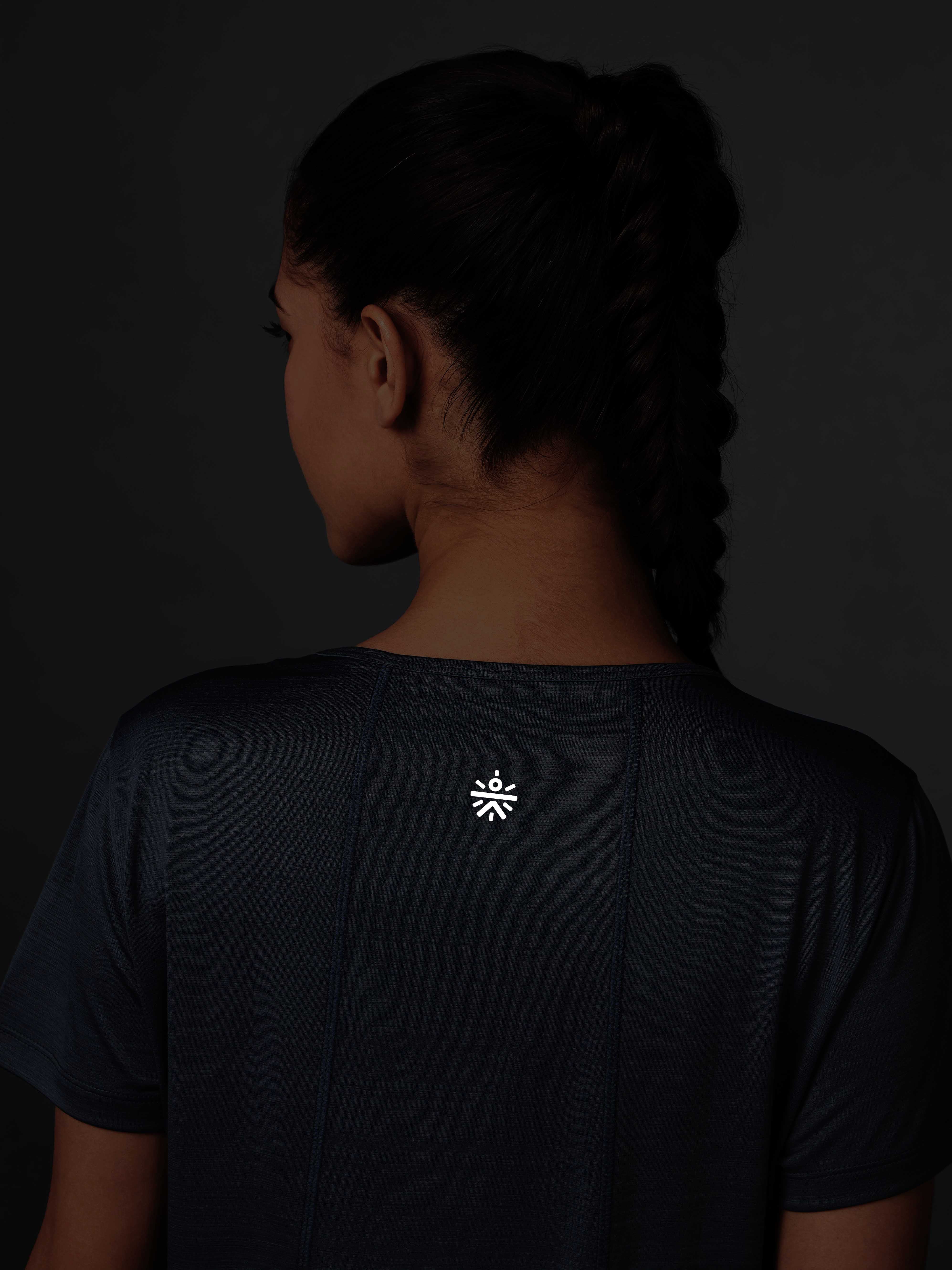 Women's Grey Arrow Knit Running Top