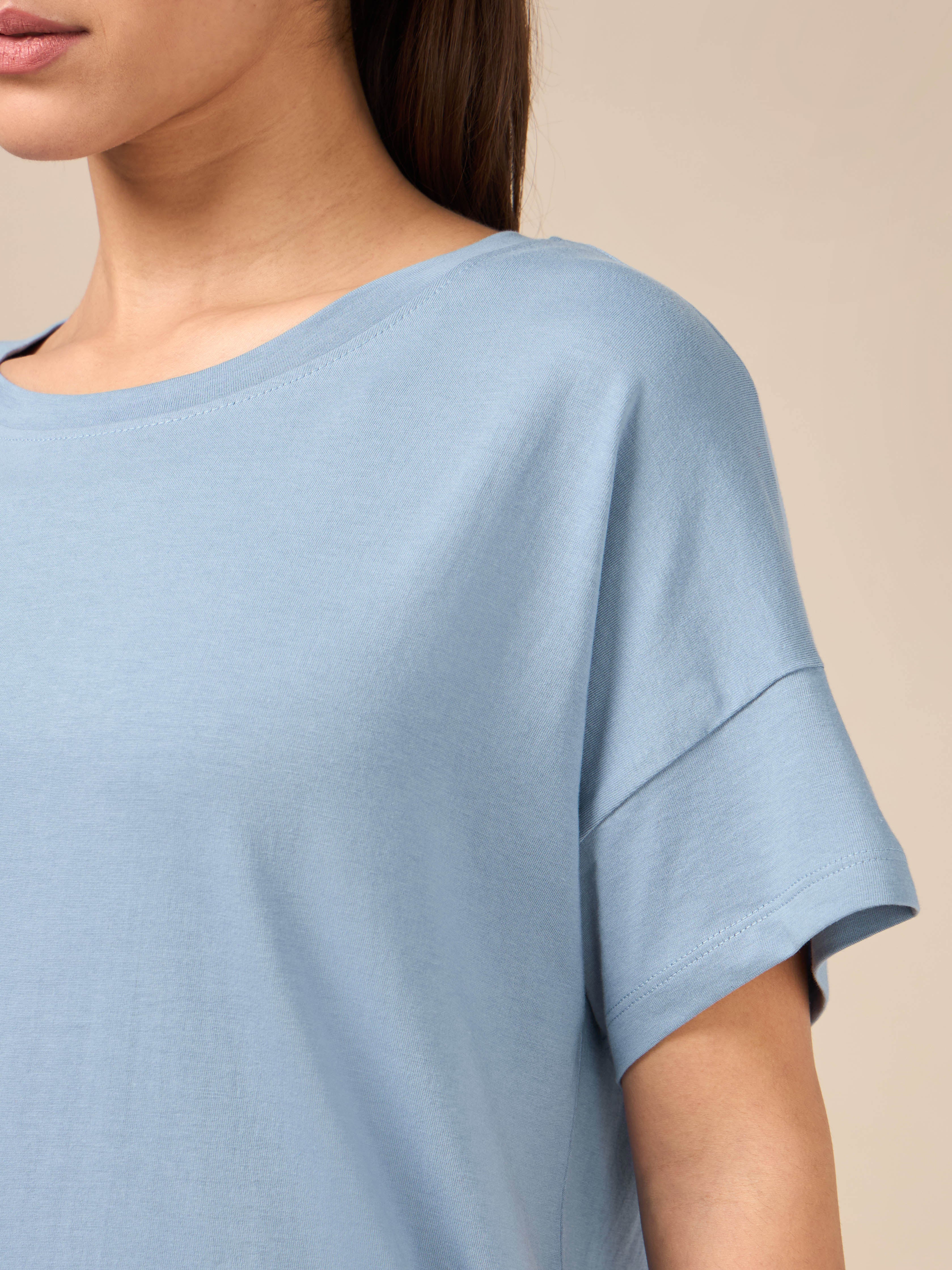 Women's Blue Relaxed Leisure T-shirt