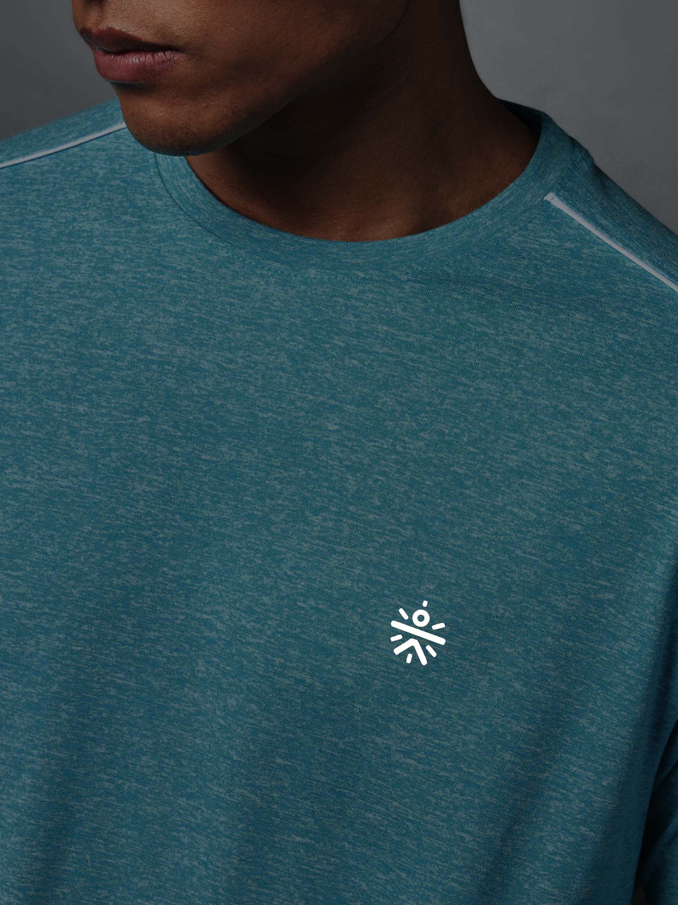 Men's Move All Day Aqua Comfortech T-shirt