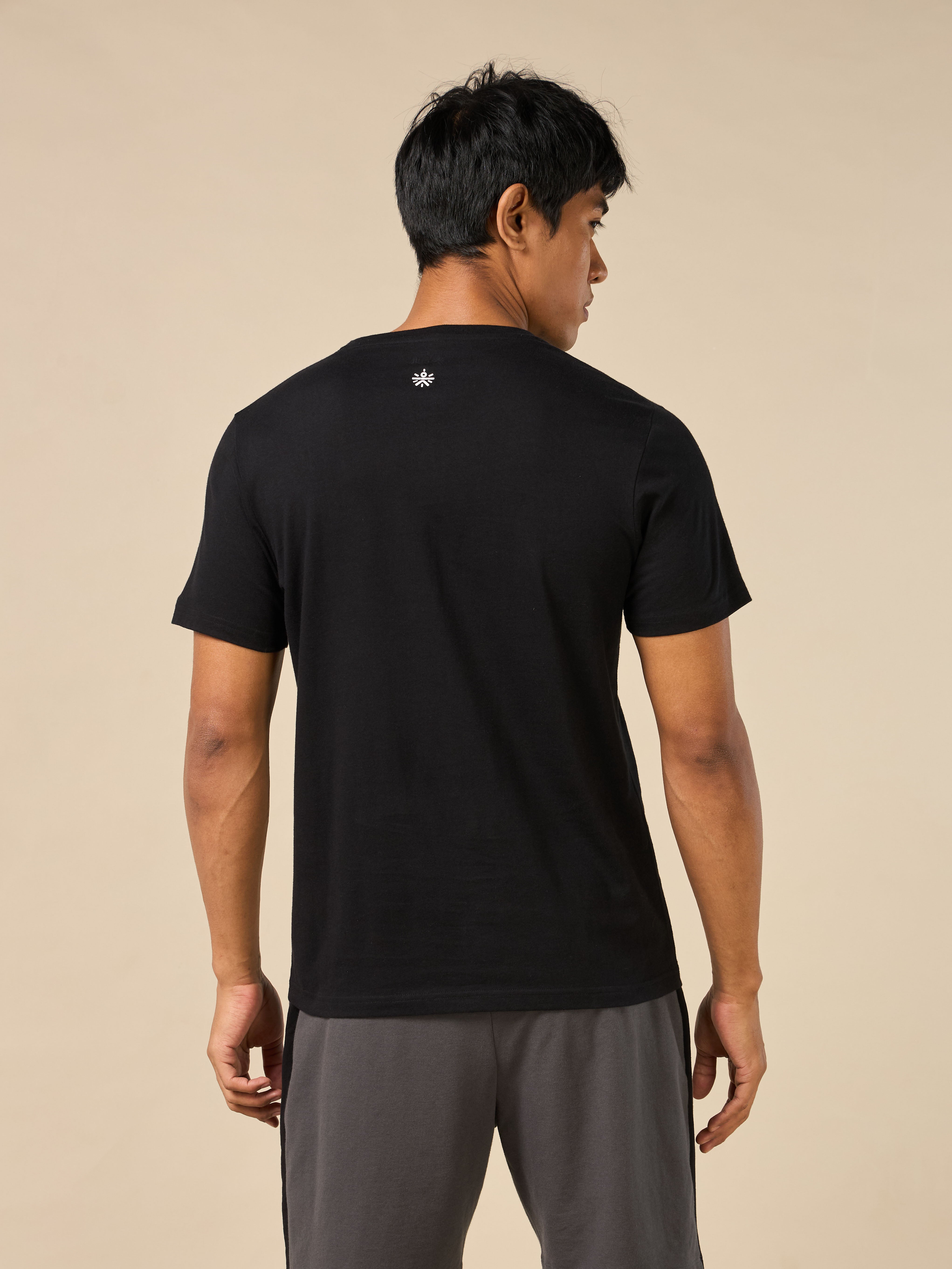 Men's Cult Essential Cotton Pack of 2 T-shirts - Black & Red