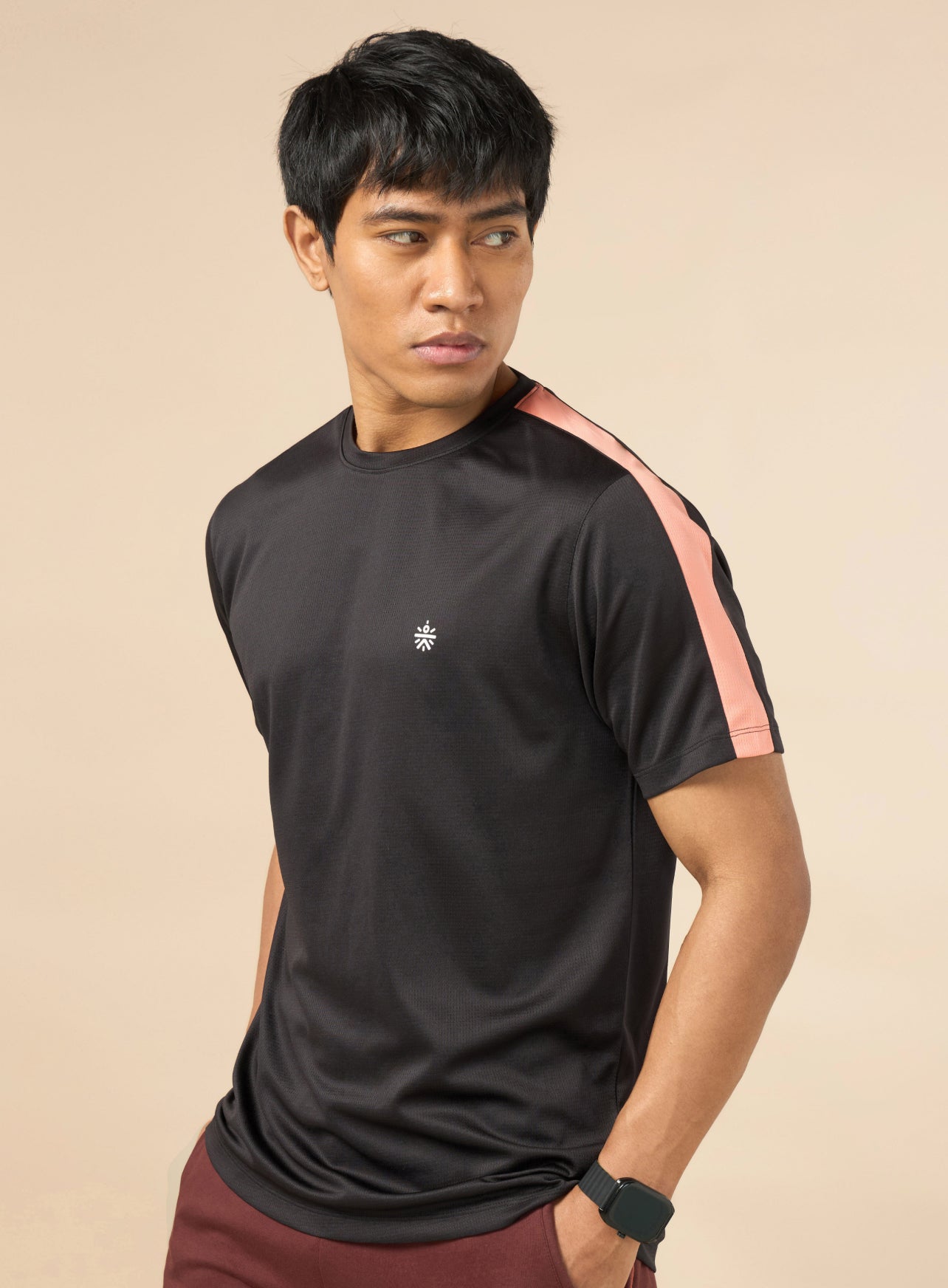 Men's Shoulder Pop Black Active T-shirt