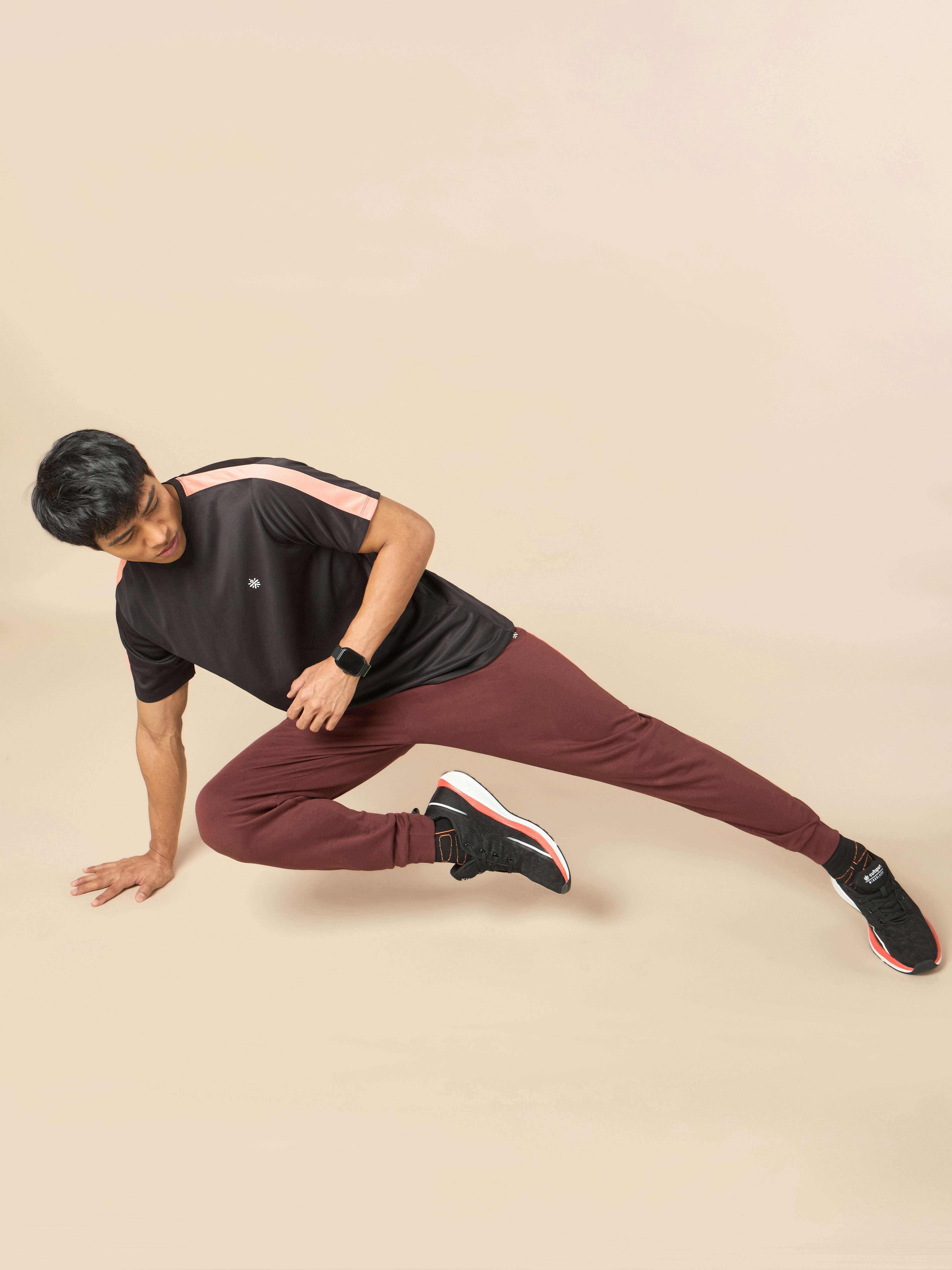 Men's Shoulder Pop Black Active T-shirt