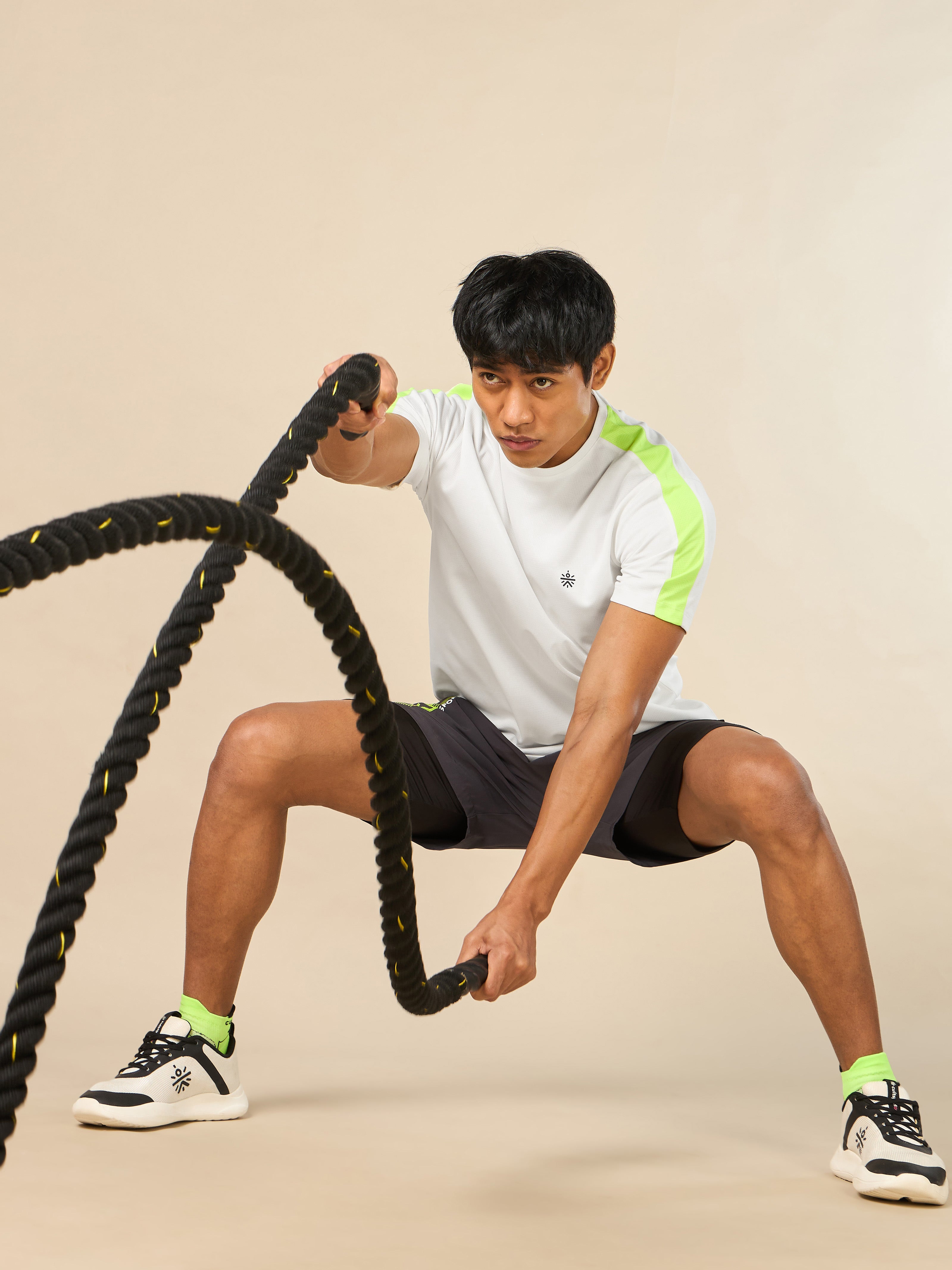 Men's Shoulder Pop Active White T-shirt