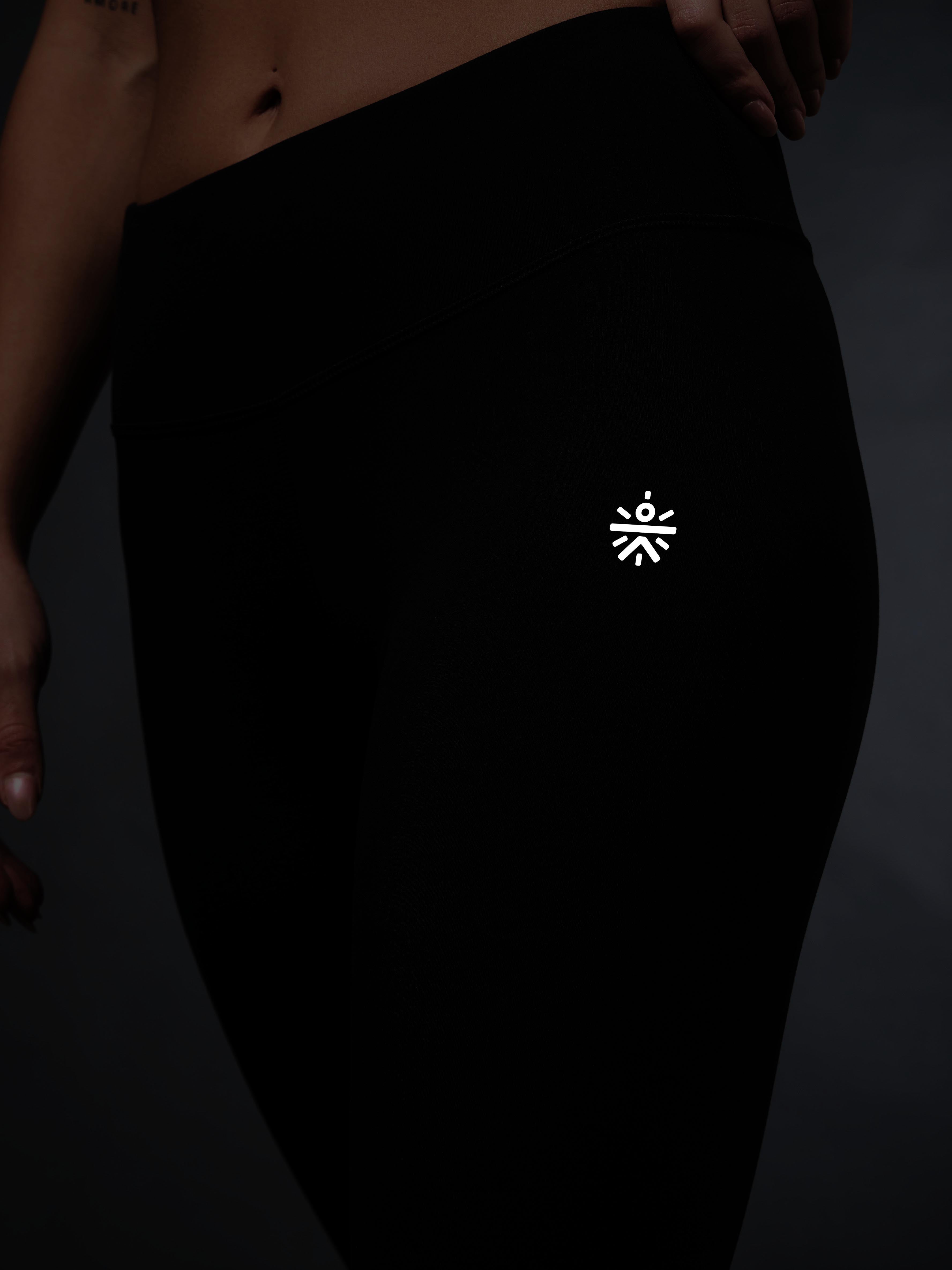 Women's Black Cropped Performance COMFlex Tights