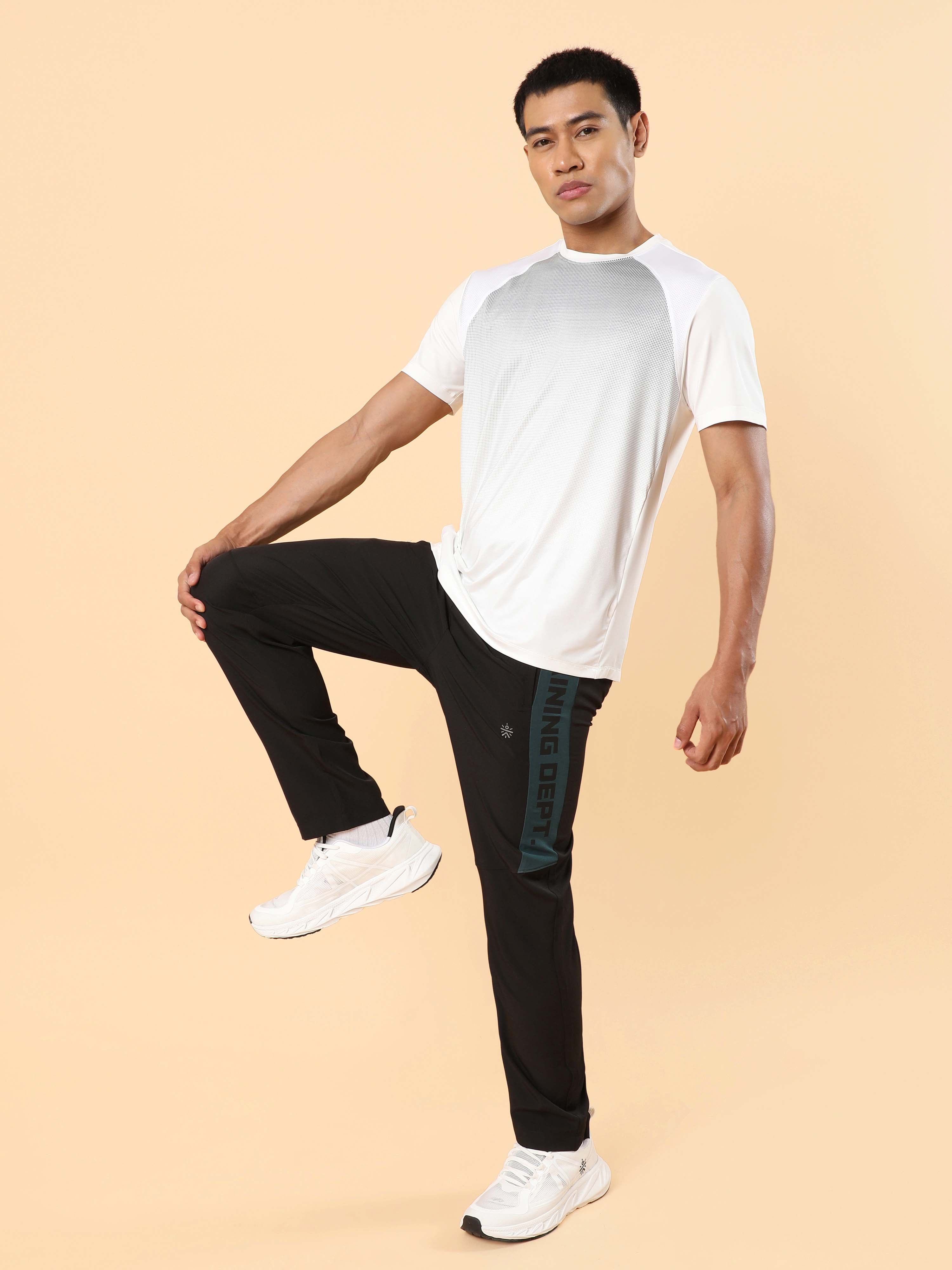 Men's White Max Play Workout T-shirt