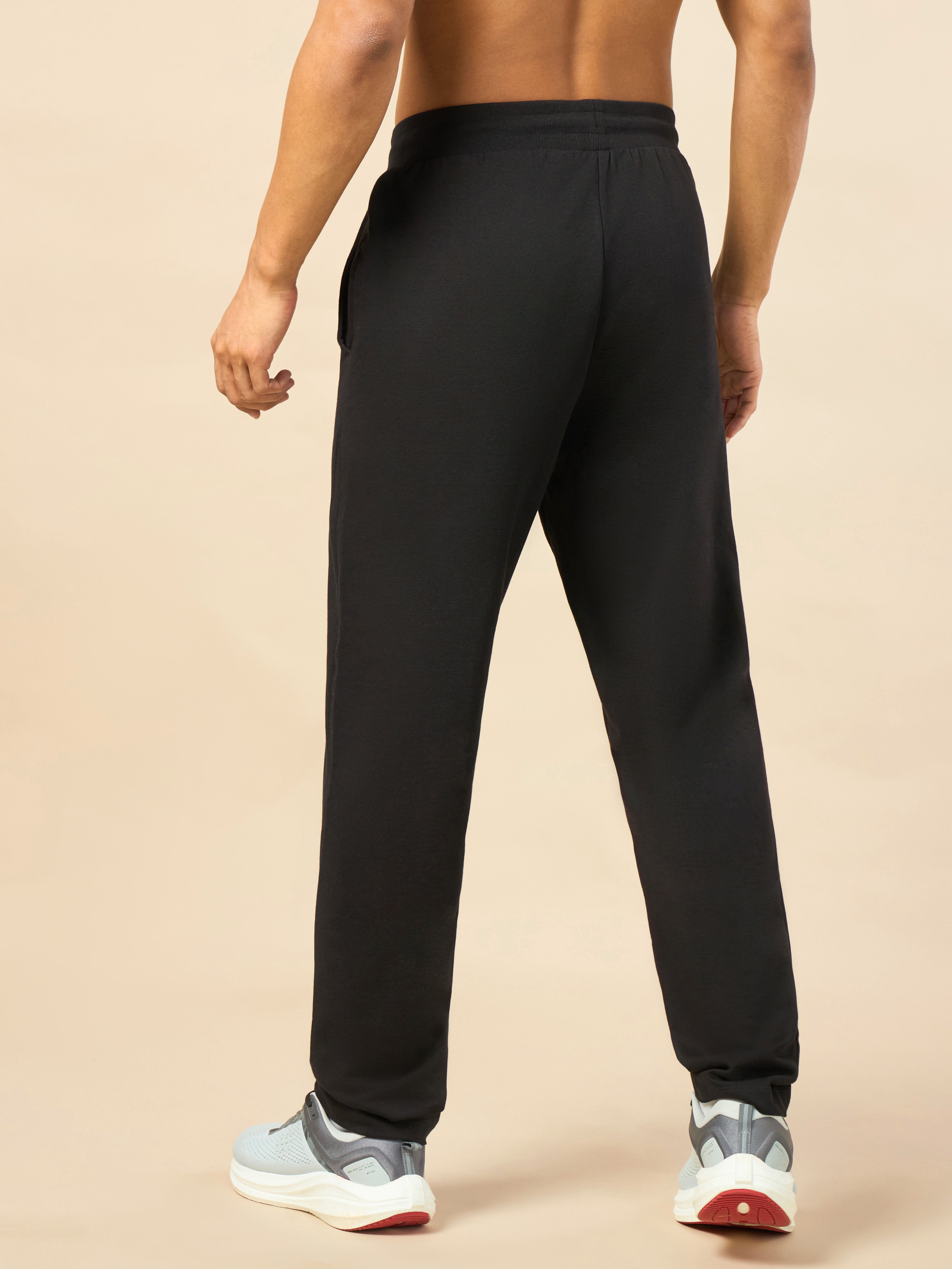 Men's Step Up Black Lifestyle Trackpants