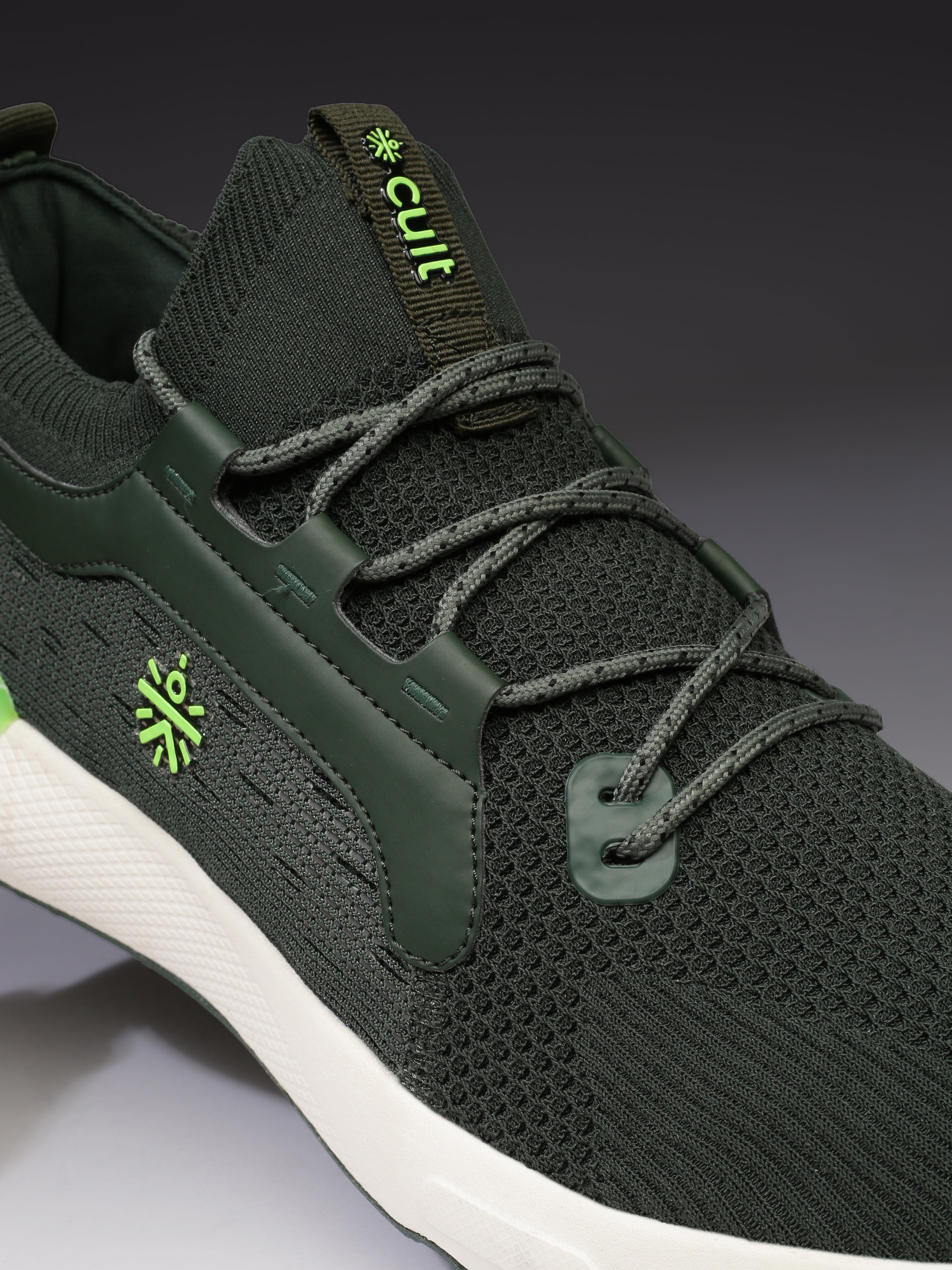 cult Men's Motive Running Shoes - Bottle Green/Neon Green