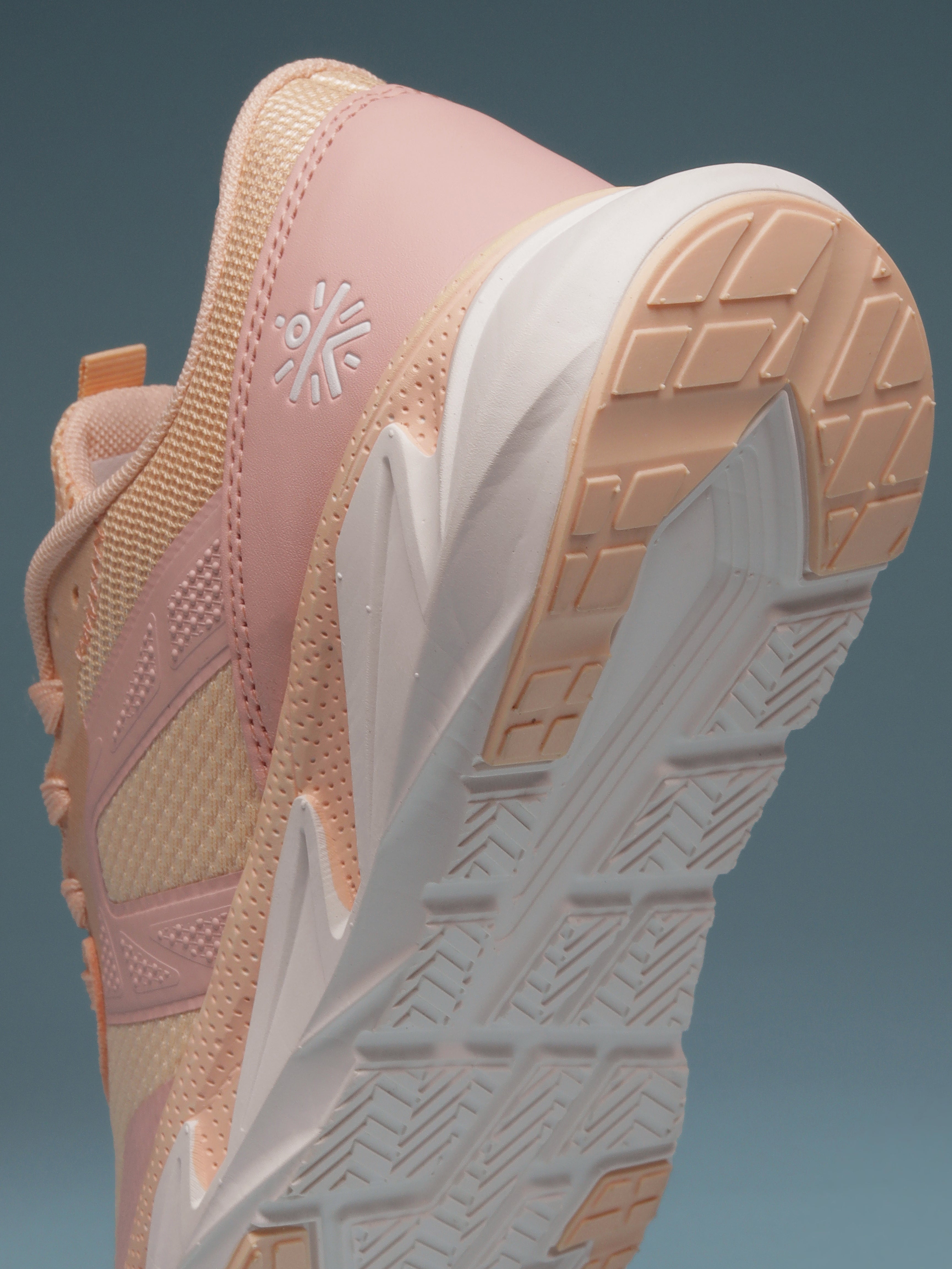cult Women's Havok Running Shoes - Peach