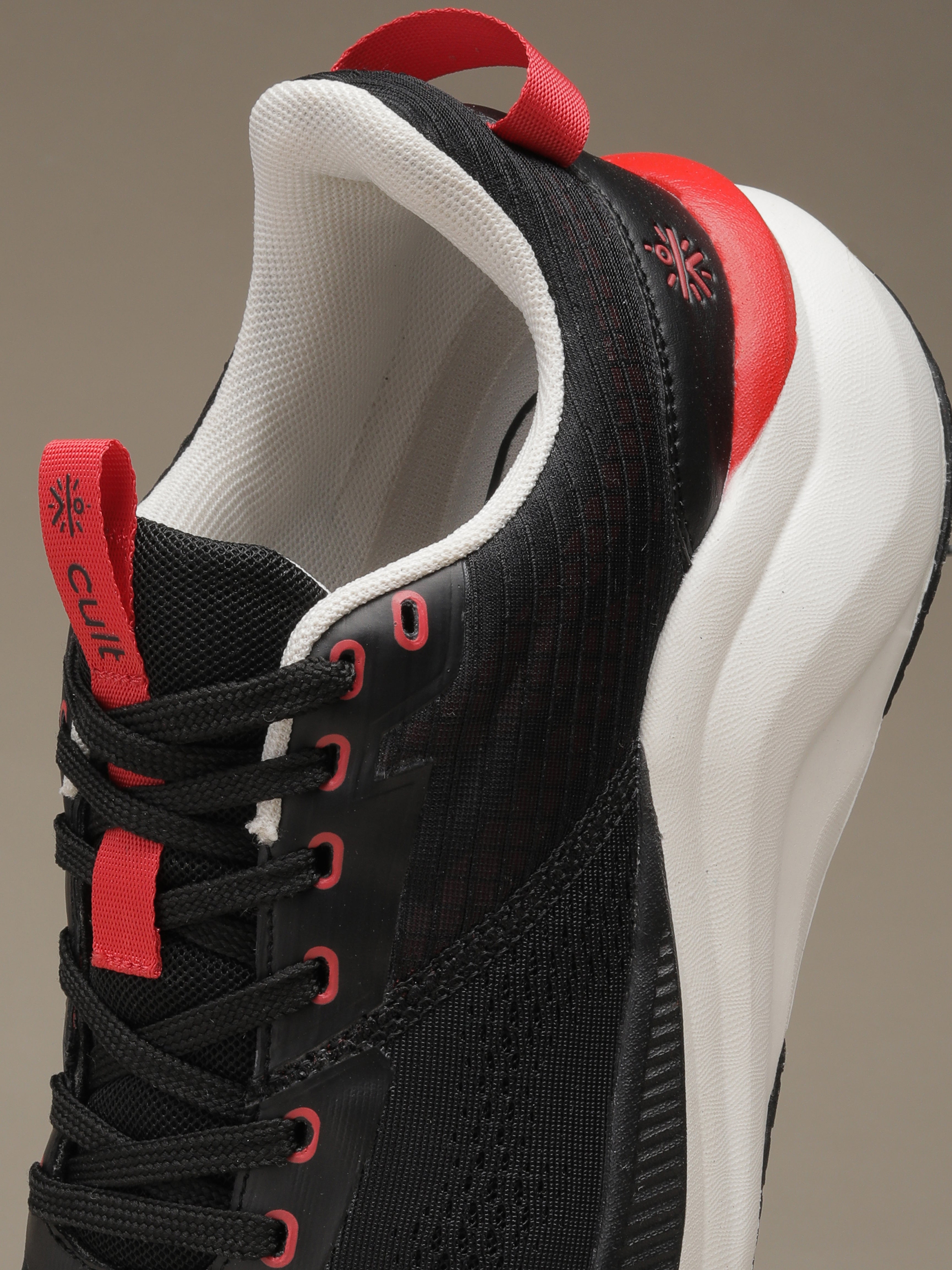 cult Men's Kairo Running Shoes - Black/Red